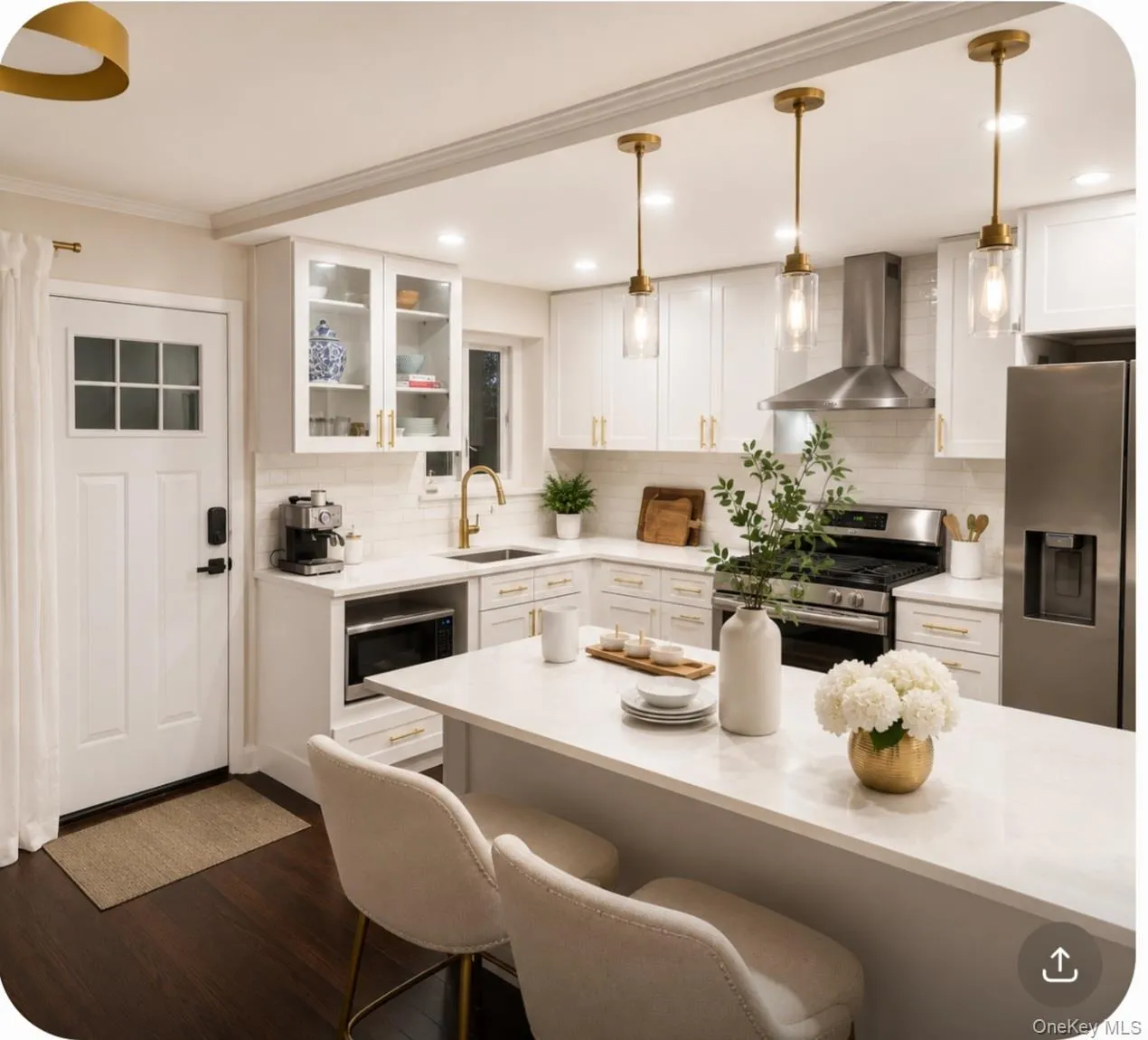 3111 Gunther Avenue, New York, NY, 4 Bedrooms Bedrooms, 7 Rooms Rooms,3 BathroomsBathrooms,Residential,For Rent,Gunther,0,1048662 3111 Gunther Avenue, New York, NY, 4 Bedrooms Bedrooms, 7 Rooms Rooms,3 BathroomsBathrooms,Residential,For Rent,Gunther,0,1048662