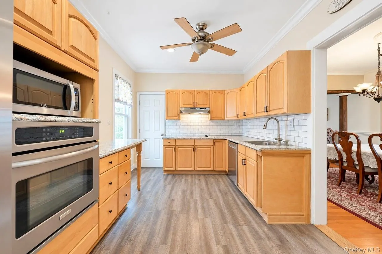 52 Lee Avenue, Brookhaven, NY, 3 Bedrooms Bedrooms, 7 Rooms Rooms,2 BathroomsBathrooms,Residential,For Rent,Lee,0,1048668 52 Lee Avenue, Brookhaven, NY, 3 Bedrooms Bedrooms, 7 Rooms Rooms,2 BathroomsBathrooms,Residential,For Rent,Lee,0,1048668