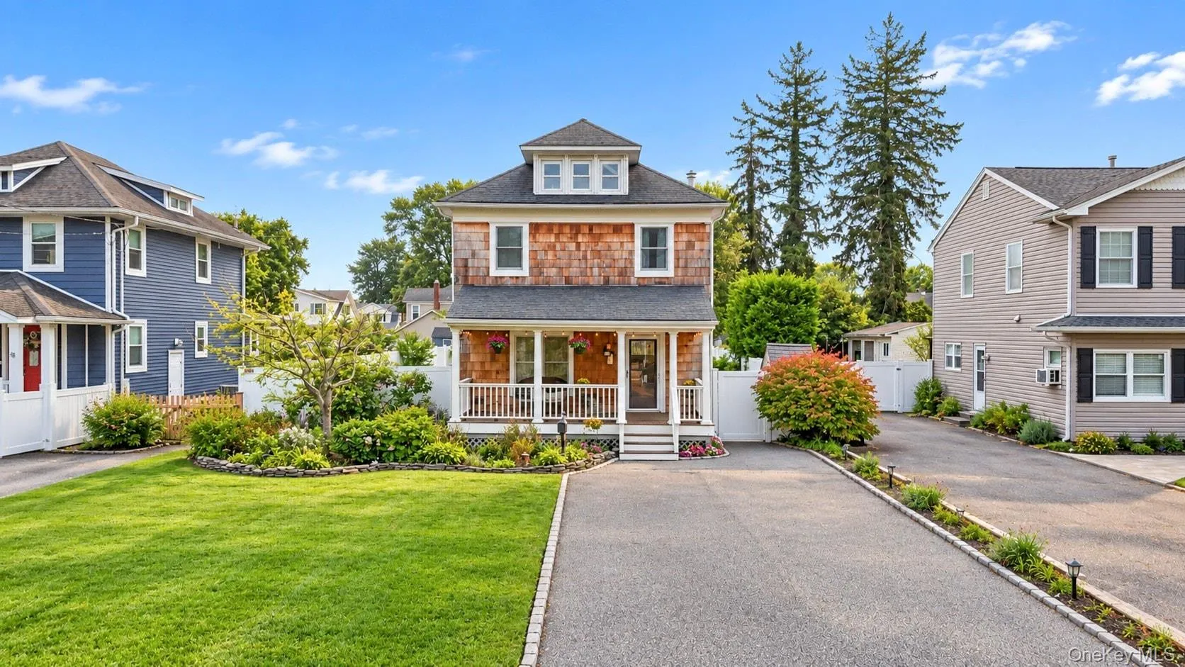 52 Lee Avenue, Brookhaven, NY, 3 Bedrooms Bedrooms, 7 Rooms Rooms,2 BathroomsBathrooms,Residential,For Rent,Lee,0,1048668 52 Lee Avenue, Brookhaven, NY, 3 Bedrooms Bedrooms, 7 Rooms Rooms,2 BathroomsBathrooms,Residential,For Rent,Lee,0,1048668