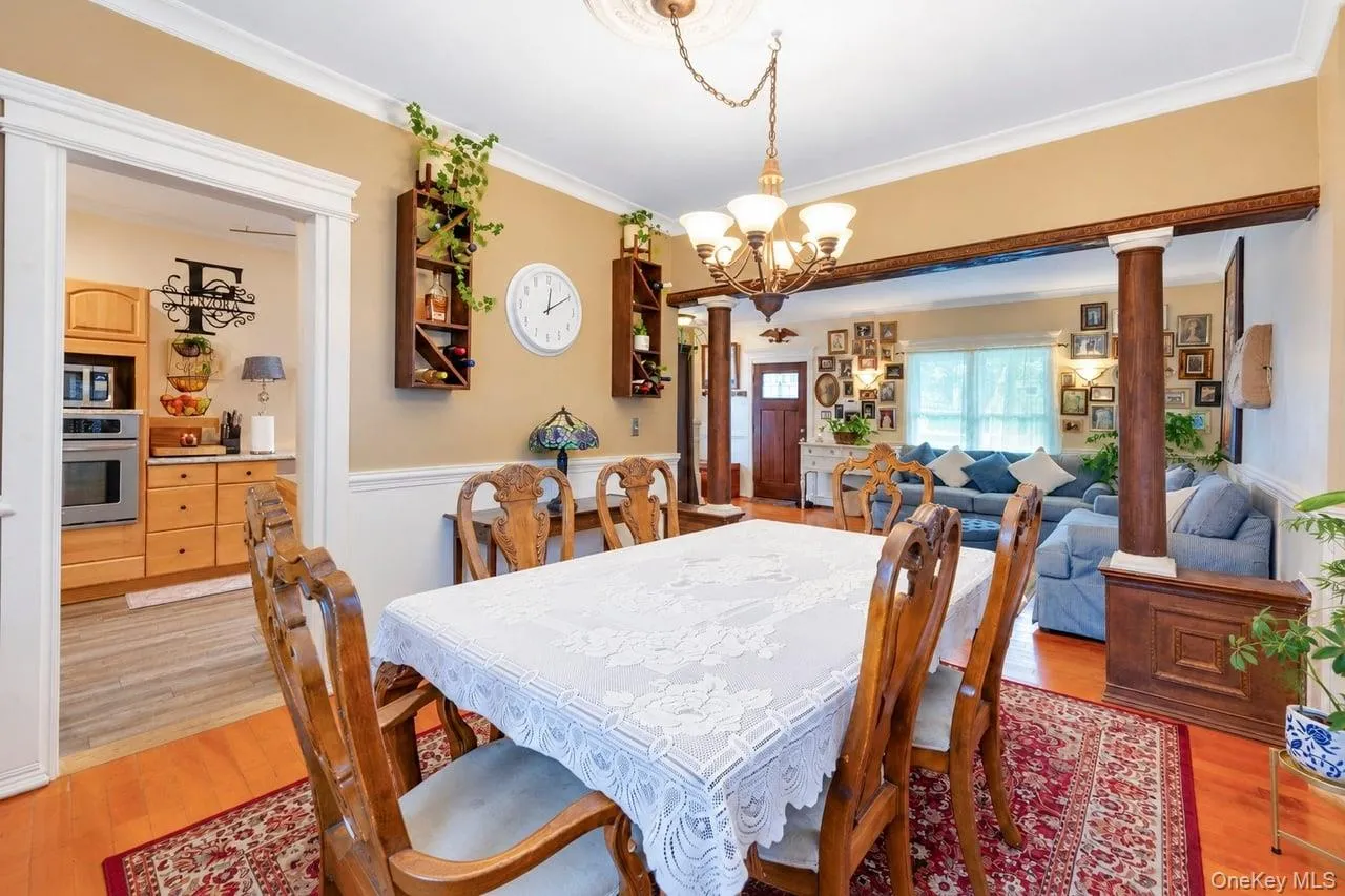 52 Lee Avenue, Brookhaven, NY, 3 Bedrooms Bedrooms, 7 Rooms Rooms,2 BathroomsBathrooms,Residential,For Rent,Lee,0,1048668 52 Lee Avenue, Brookhaven, NY, 3 Bedrooms Bedrooms, 7 Rooms Rooms,2 BathroomsBathrooms,Residential,For Rent,Lee,0,1048668
