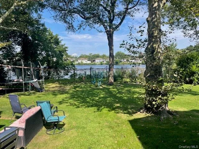894 Lakeside Drive, Hempstead, NY, 4 Bedrooms Bedrooms, 9 Rooms Rooms,3 BathroomsBathrooms,Residential Lease,For Rent,Lakeside,0,1048670 894 Lakeside Drive, Hempstead, NY, 4 Bedrooms Bedrooms, 9 Rooms Rooms,3 BathroomsBathrooms,Residential Lease,For Rent,Lakeside,0,1048670