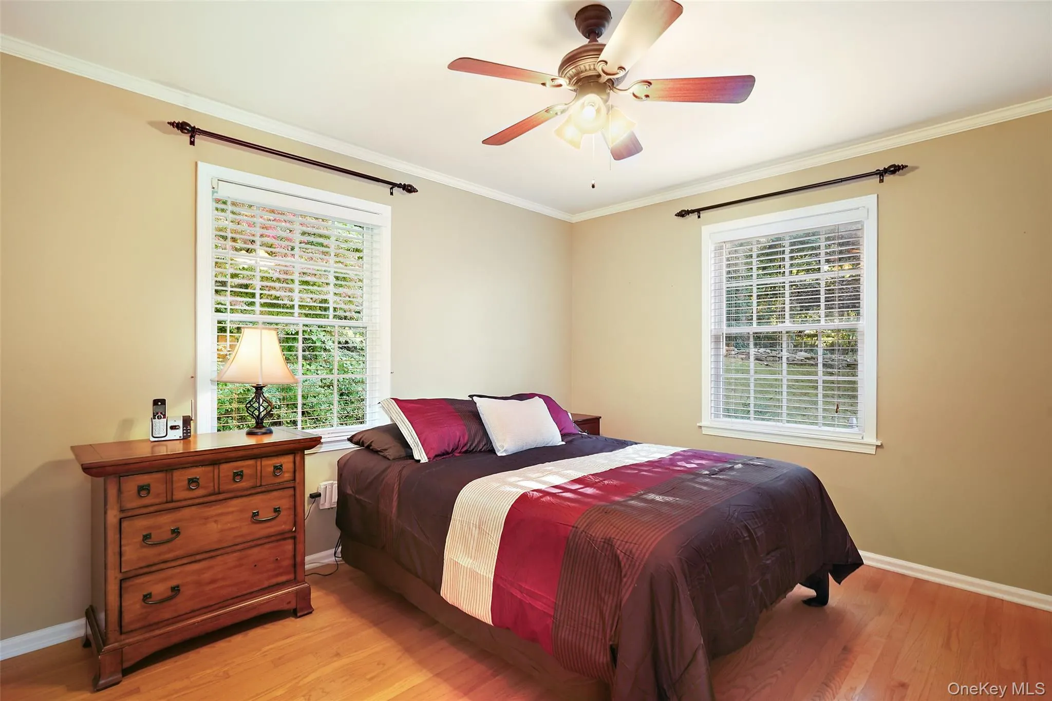 Large bedroom easily fits a Queen bed. Large bedroom easily fits a Queen bed.