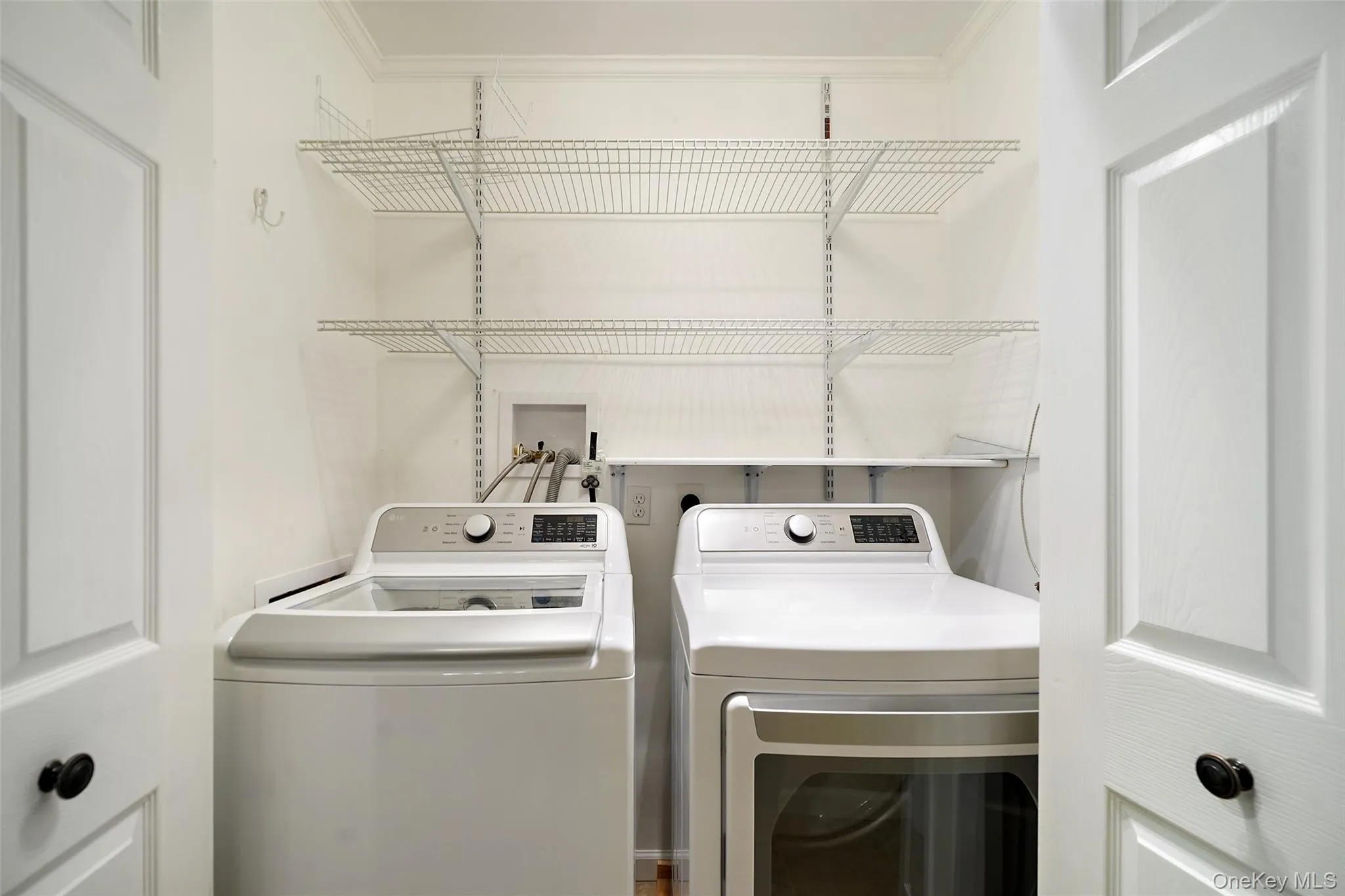 Washer/Dryer included Washer/Dryer included