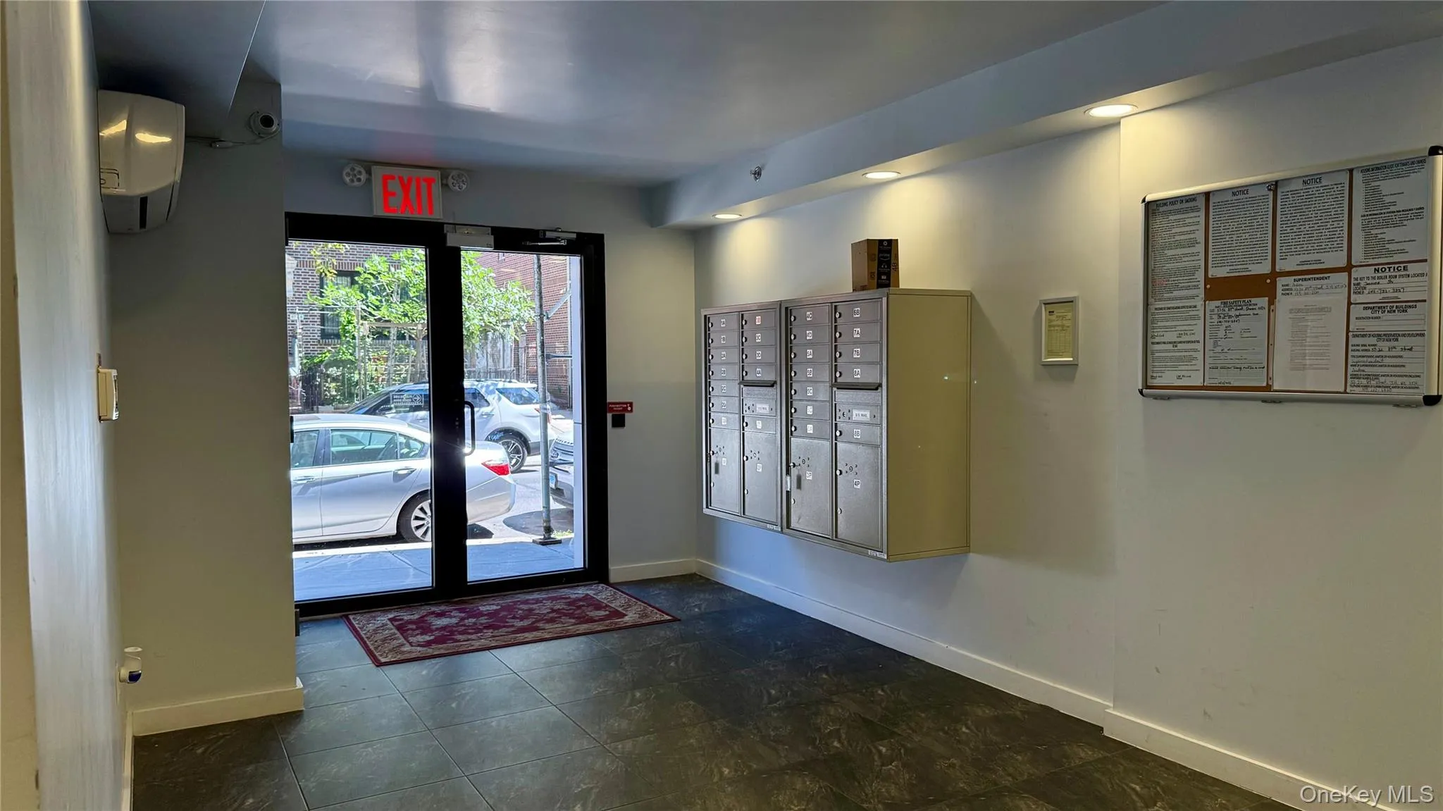 37-32 89 Street, New York, NY, 1 Bedroom Bedrooms, 5 Room Rooms,2 BathroomBathrooms,Residential Lease,For Rent,89,0,1048677 37-32 89 Street, New York, NY, 1 Bedroom Bedrooms, 5 Room Rooms,2 BathroomBathrooms,Residential Lease,For Rent,89,0,1048677