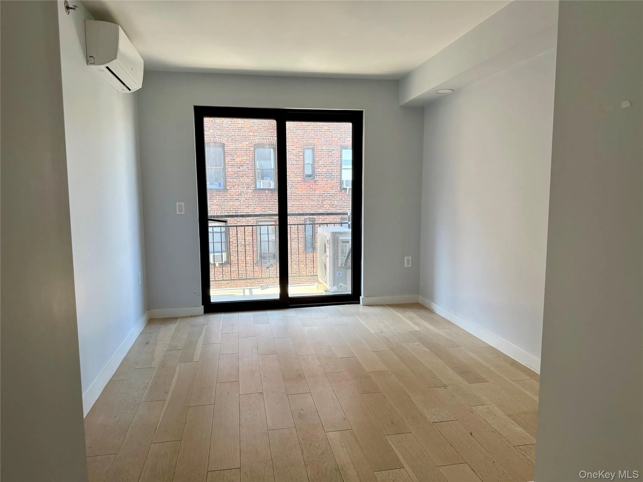 37-32 89 Street, New York, NY, 1 Bedroom Bedrooms, 5 Room Rooms,2 BathroomBathrooms,Residential Lease,For Rent,89,0,1048677 37-32 89 Street, New York, NY, 1 Bedroom Bedrooms, 5 Room Rooms,2 BathroomBathrooms,Residential Lease,For Rent,89,0,1048677