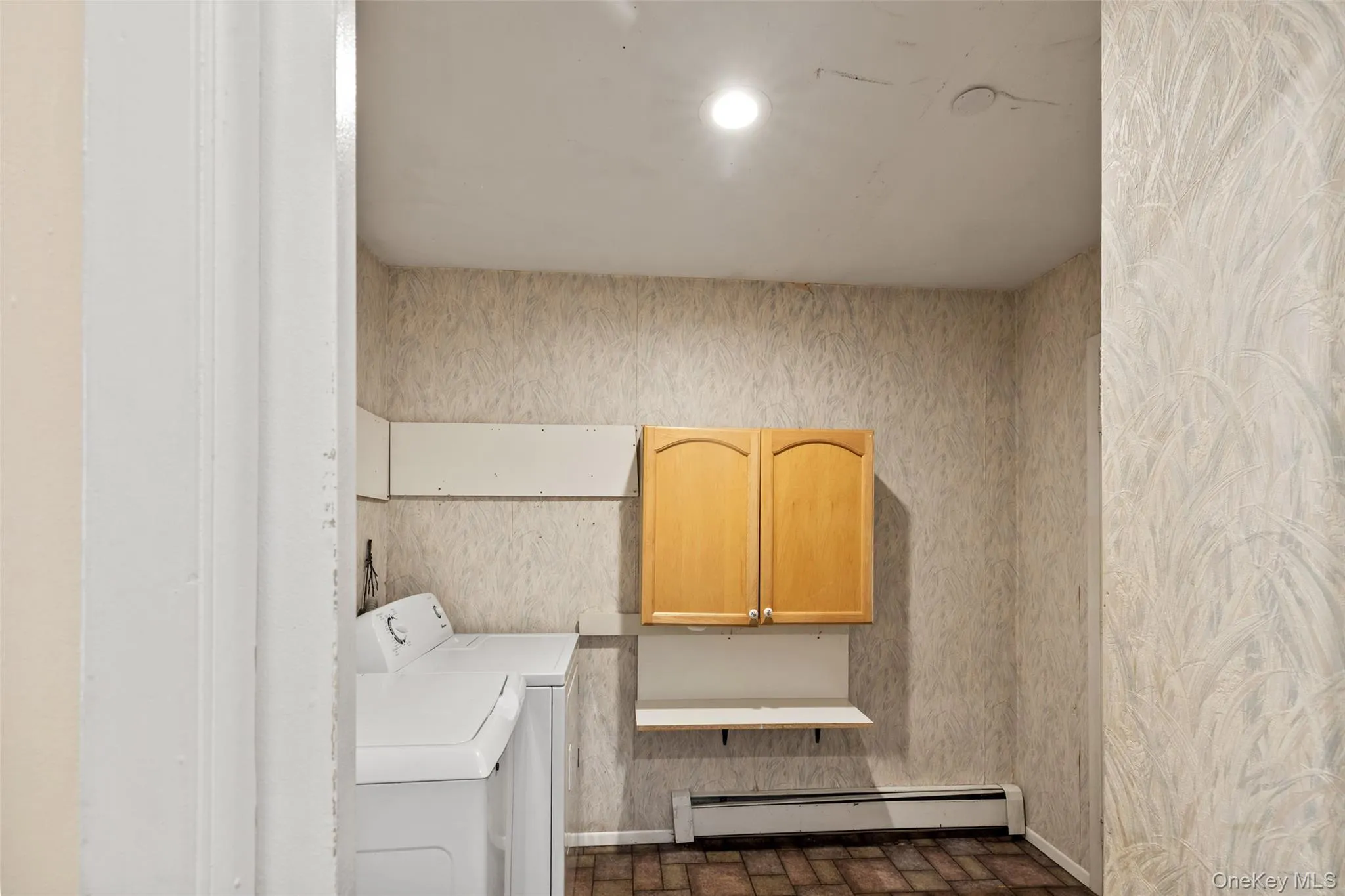 4 Thunderbird Court, Brookhaven, NY, 3 Bedrooms Bedrooms, 6 Rooms Rooms,3 BathroomsBathrooms,Residential,For Rent,Thunderbird,0,1048678 4 Thunderbird Court, Brookhaven, NY, 3 Bedrooms Bedrooms, 6 Rooms Rooms,3 BathroomsBathrooms,Residential,For Rent,Thunderbird,0,1048678