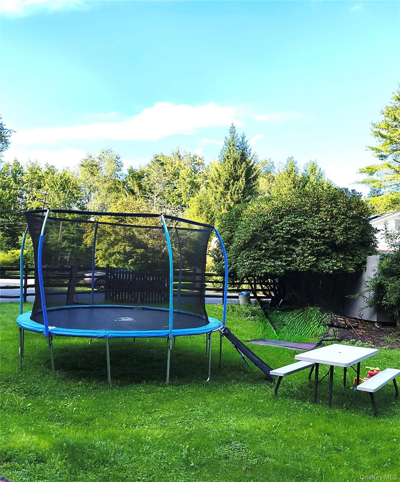 3 Jacob Drive, Thompson, NY, 4 Bedrooms Bedrooms, 9 Rooms Rooms,3 BathroomsBathrooms,Residential,For Rent,Jacob,0,1048684 3 Jacob Drive, Thompson, NY, 4 Bedrooms Bedrooms, 9 Rooms Rooms,3 BathroomsBathrooms,Residential,For Rent,Jacob,0,1048684