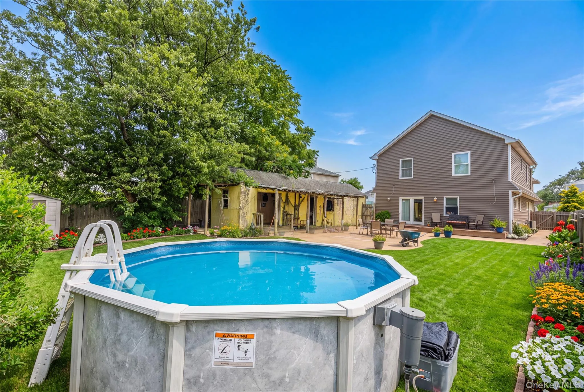 547 Sunnybrook Drive, Hempstead, NY, 5 Bedrooms Bedrooms, 7 Rooms Rooms,2 BathroomsBathrooms,Residential,For Rent,Sunnybrook,0,1048688 547 Sunnybrook Drive, Hempstead, NY, 5 Bedrooms Bedrooms, 7 Rooms Rooms,2 BathroomsBathrooms,Residential,For Rent,Sunnybrook,0,1048688