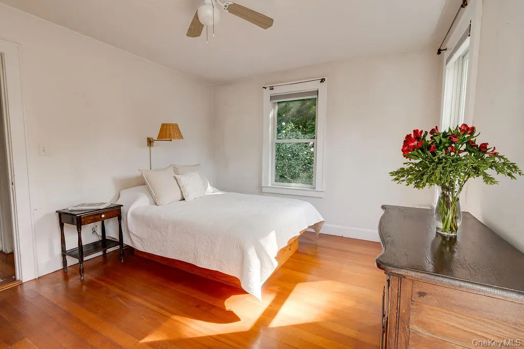 16 Garden Drive, Brookhaven, NY, 2 Bedrooms Bedrooms, 6 Rooms Rooms,1 BathroomBathrooms,Residential,For Rent,Garden,0,1048690 16 Garden Drive, Brookhaven, NY, 2 Bedrooms Bedrooms, 6 Rooms Rooms,1 BathroomBathrooms,Residential,For Rent,Garden,0,1048690