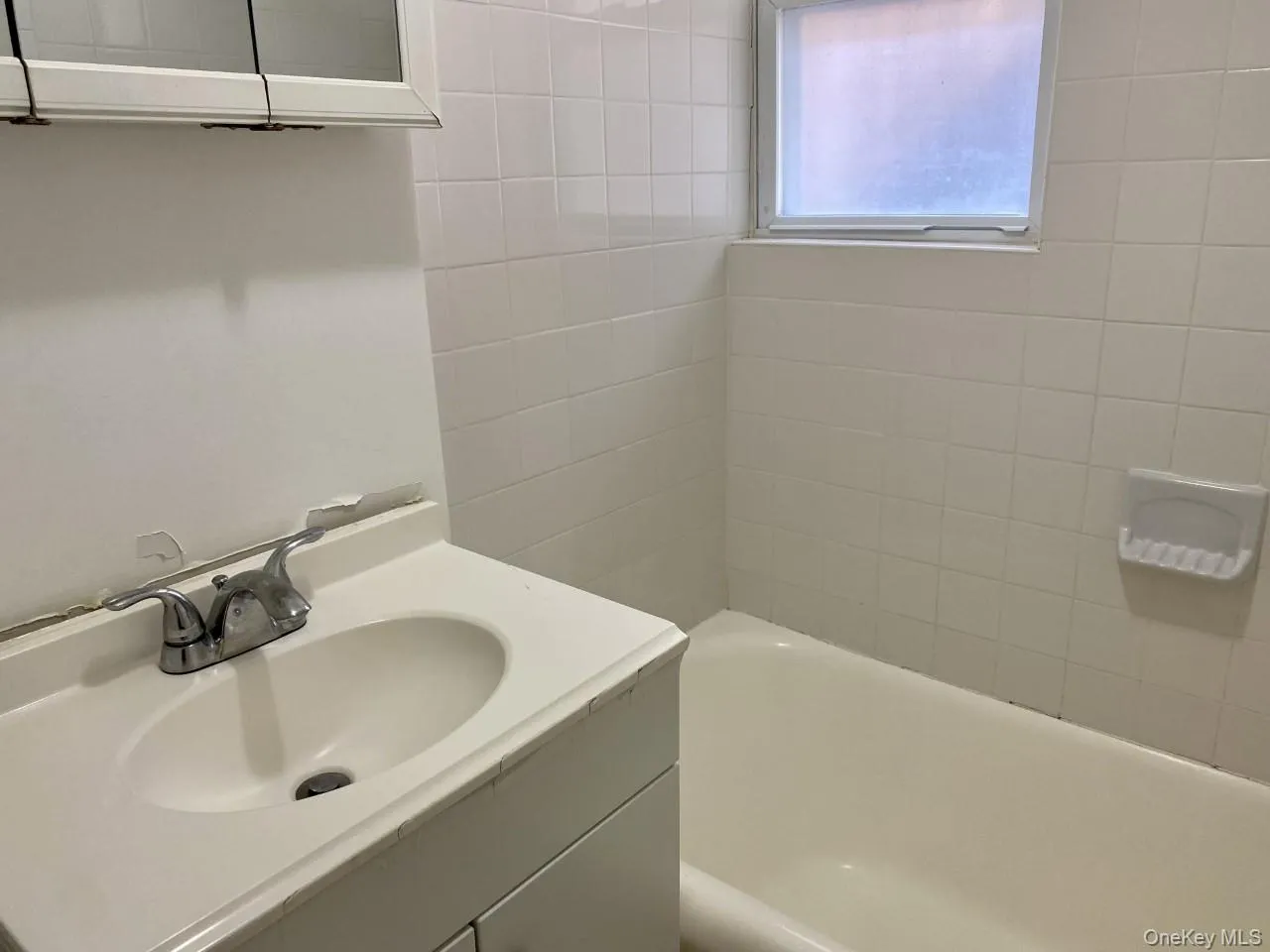 81 Wallace Street, Eastchester, NY, 1 Bedroom Bedrooms, 3 Rooms Rooms,1 BathroomBathrooms,Residential Lease,For Rent,Wallace,0,1048697 81 Wallace Street, Eastchester, NY, 1 Bedroom Bedrooms, 3 Rooms Rooms,1 BathroomBathrooms,Residential Lease,For Rent,Wallace,0,1048697
