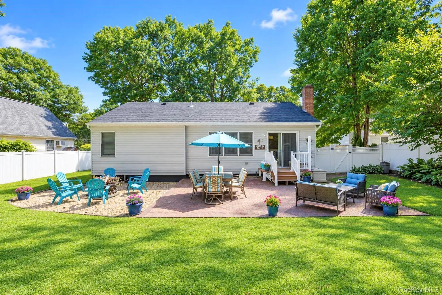 115 Colin Drive, Brookhaven, NY, 3 Bedrooms Bedrooms, 6 Rooms Rooms,1 BathroomBathrooms,Residential,For Rent,Colin,0,1048699 115 Colin Drive, Brookhaven, NY, 3 Bedrooms Bedrooms, 6 Rooms Rooms,1 BathroomBathrooms,Residential,For Rent,Colin,0,1048699
