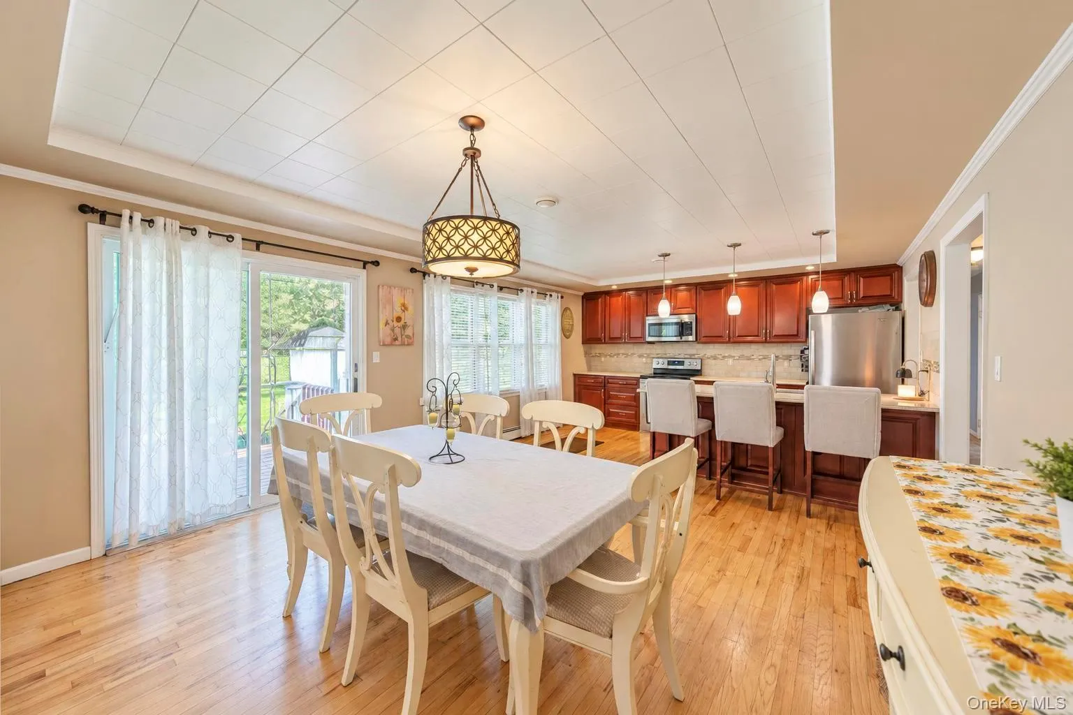 115 Colin Drive, Brookhaven, NY, 3 Bedrooms Bedrooms, 6 Rooms Rooms,1 BathroomBathrooms,Residential,For Rent,Colin,0,1048699 115 Colin Drive, Brookhaven, NY, 3 Bedrooms Bedrooms, 6 Rooms Rooms,1 BathroomBathrooms,Residential,For Rent,Colin,0,1048699