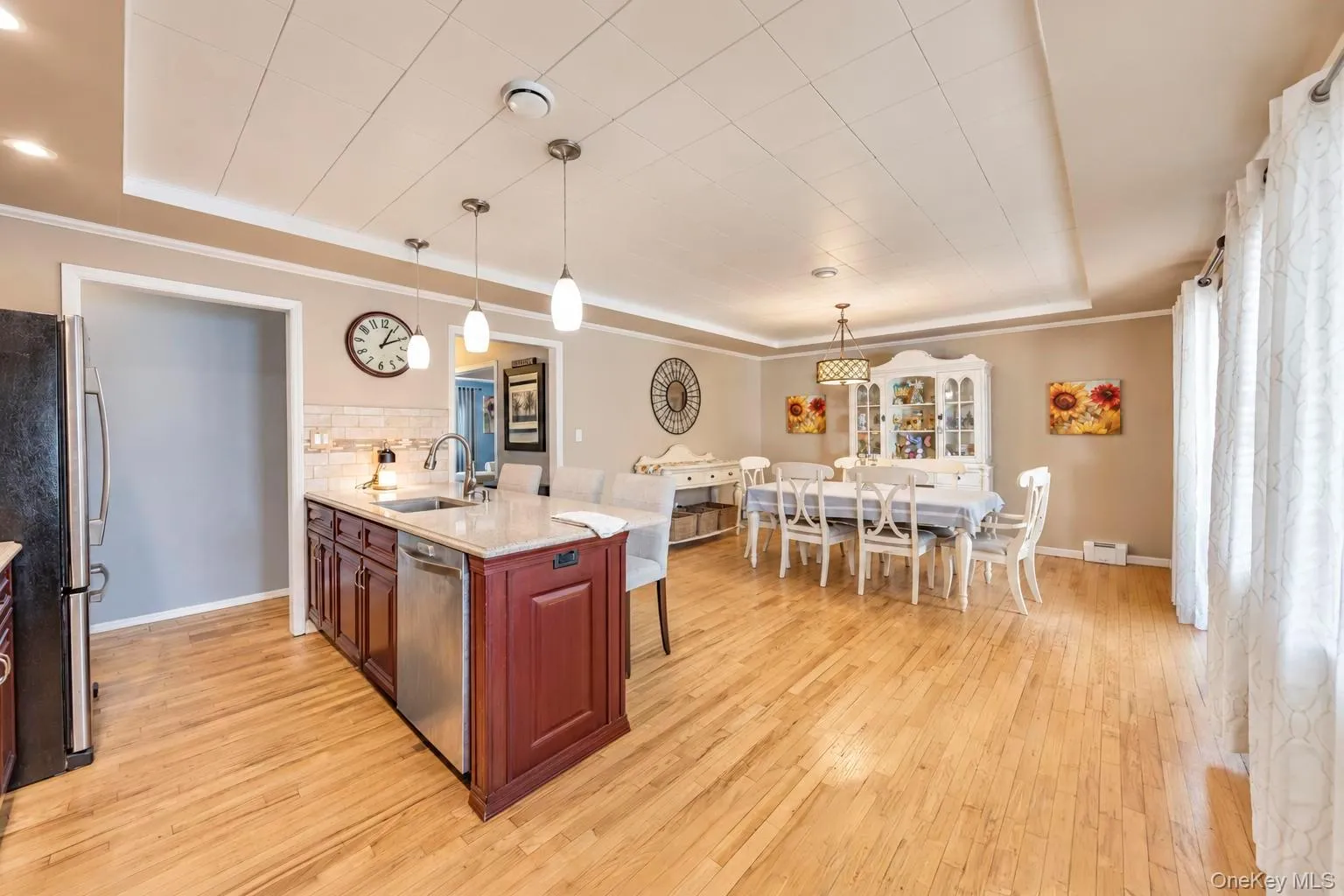 115 Colin Drive, Brookhaven, NY, 3 Bedrooms Bedrooms, 6 Rooms Rooms,1 BathroomBathrooms,Residential,For Rent,Colin,0,1048699 115 Colin Drive, Brookhaven, NY, 3 Bedrooms Bedrooms, 6 Rooms Rooms,1 BathroomBathrooms,Residential,For Rent,Colin,0,1048699