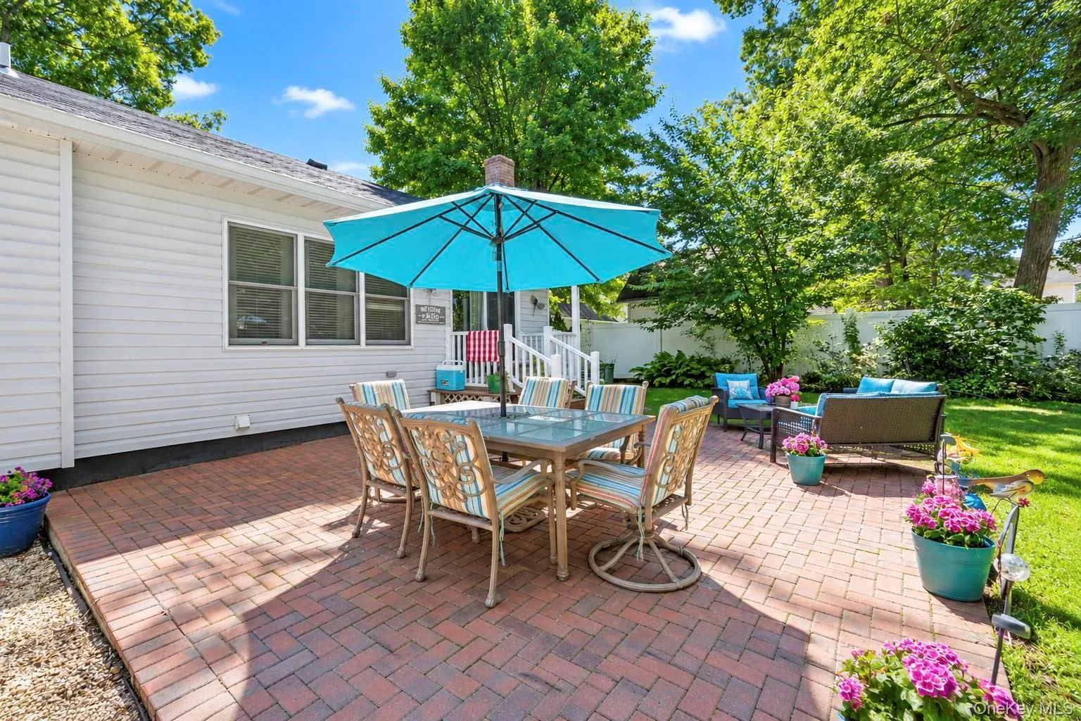 115 Colin Drive, Brookhaven, NY, 3 Bedrooms Bedrooms, 6 Rooms Rooms,1 BathroomBathrooms,Residential,For Rent,Colin,0,1048699 115 Colin Drive, Brookhaven, NY, 3 Bedrooms Bedrooms, 6 Rooms Rooms,1 BathroomBathrooms,Residential,For Rent,Colin,0,1048699