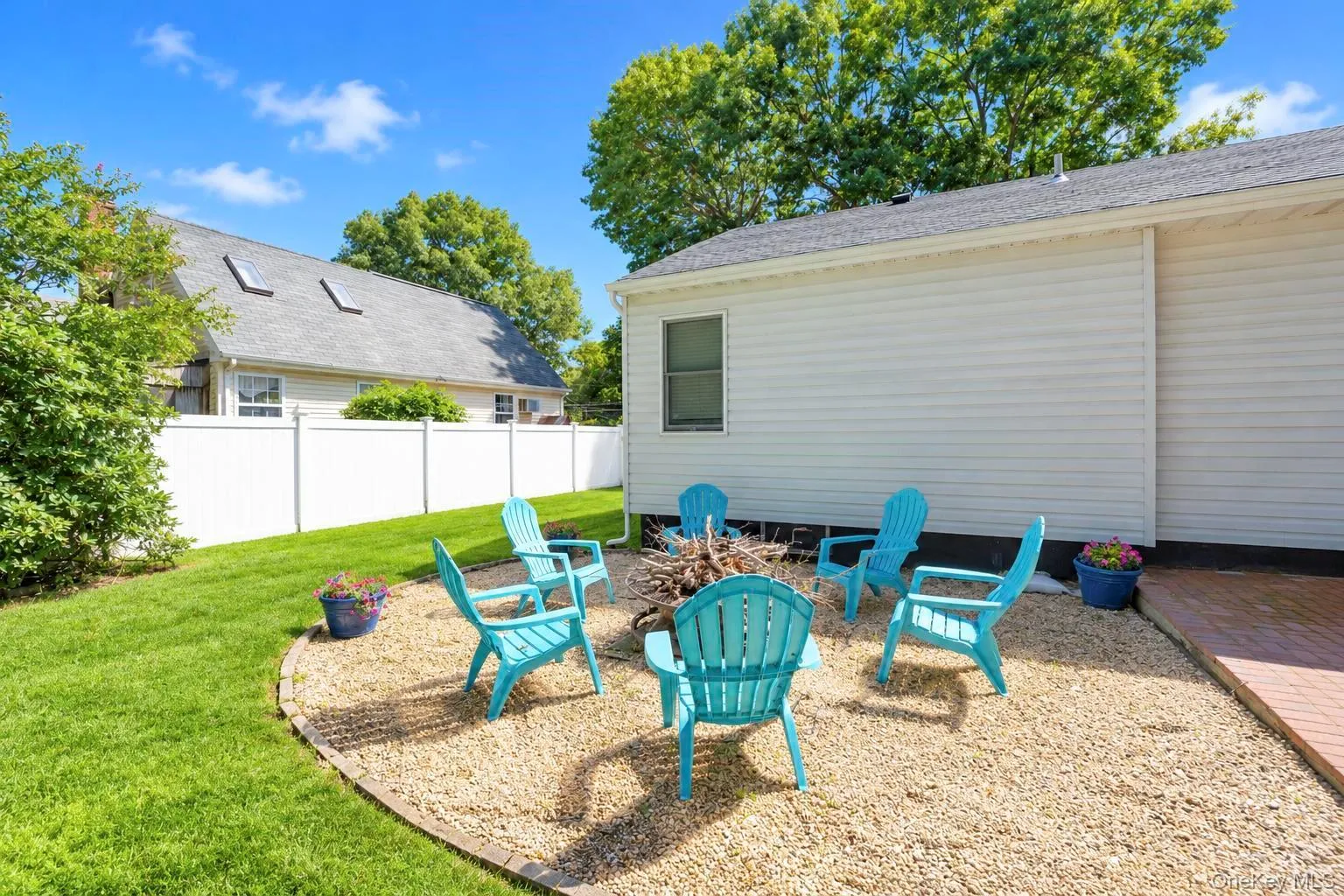 115 Colin Drive, Brookhaven, NY, 3 Bedrooms Bedrooms, 6 Rooms Rooms,1 BathroomBathrooms,Residential,For Rent,Colin,0,1048699 115 Colin Drive, Brookhaven, NY, 3 Bedrooms Bedrooms, 6 Rooms Rooms,1 BathroomBathrooms,Residential,For Rent,Colin,0,1048699