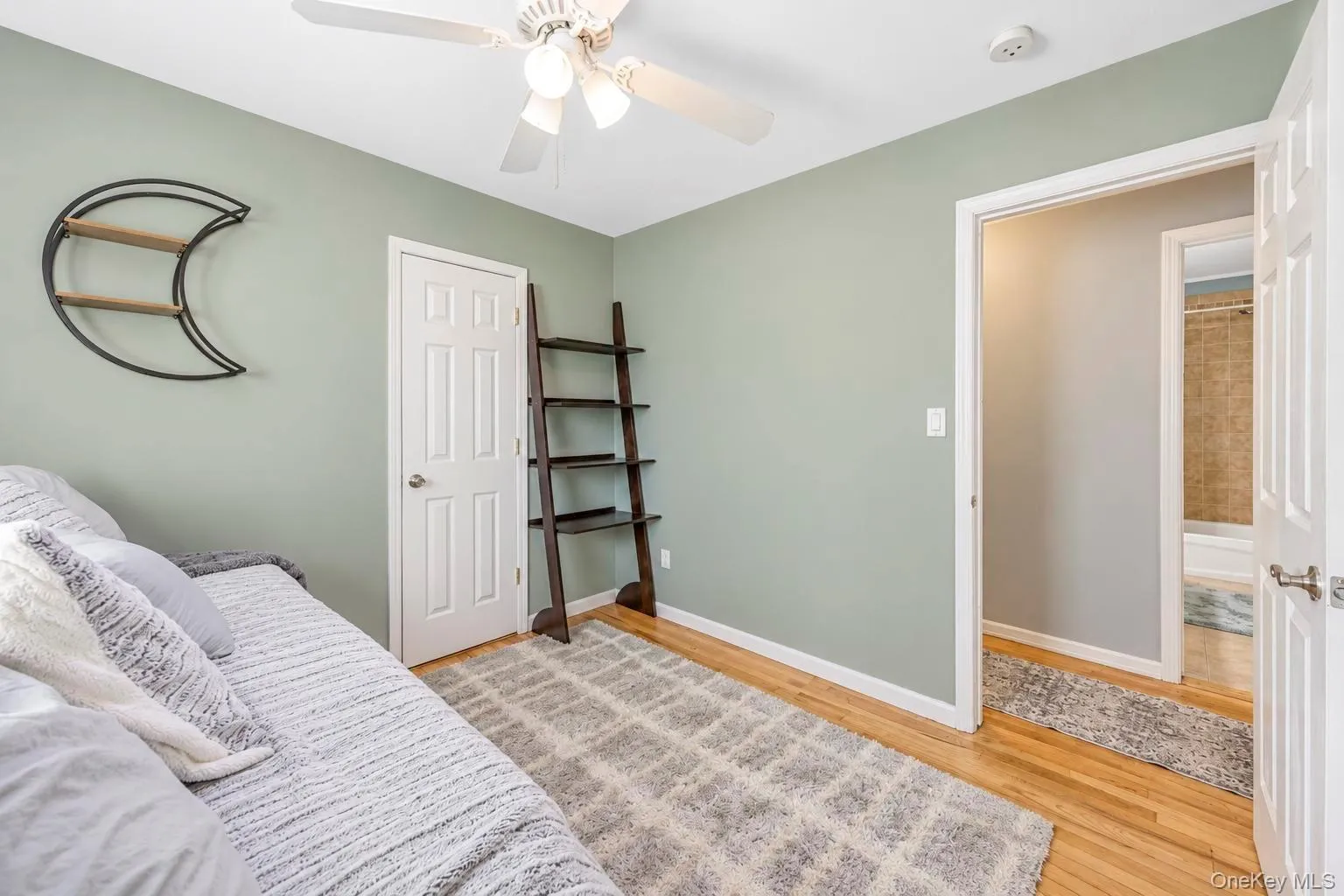 115 Colin Drive, Brookhaven, NY, 3 Bedrooms Bedrooms, 6 Rooms Rooms,1 BathroomBathrooms,Residential,For Rent,Colin,0,1048699 115 Colin Drive, Brookhaven, NY, 3 Bedrooms Bedrooms, 6 Rooms Rooms,1 BathroomBathrooms,Residential,For Rent,Colin,0,1048699