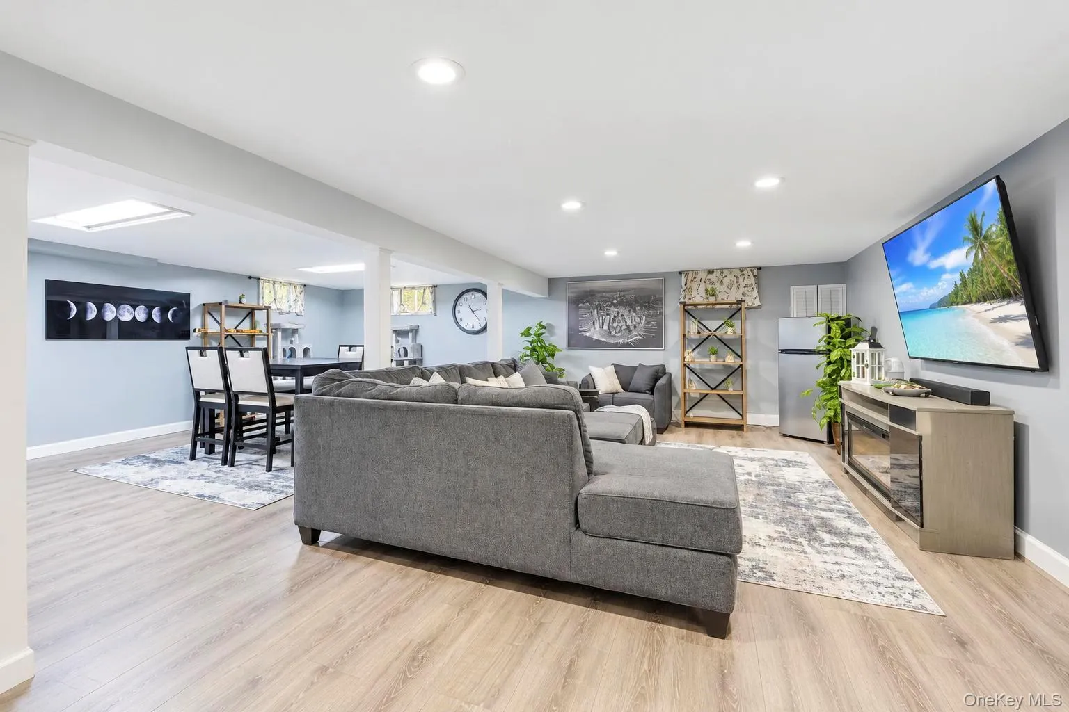 115 Colin Drive, Brookhaven, NY, 3 Bedrooms Bedrooms, 6 Rooms Rooms,1 BathroomBathrooms,Residential,For Rent,Colin,0,1048699 115 Colin Drive, Brookhaven, NY, 3 Bedrooms Bedrooms, 6 Rooms Rooms,1 BathroomBathrooms,Residential,For Rent,Colin,0,1048699