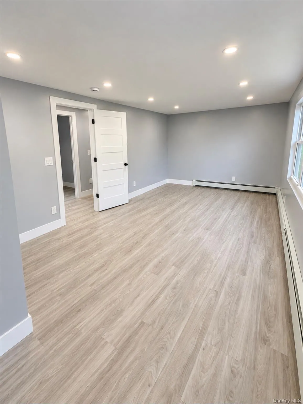 387 State Highway 97, Deerpark, NY, 3 Bedrooms Bedrooms, 5 Rooms Rooms,2 BathroomsBathrooms,Residential,For Rent,State Highway 97,0,1048700 387 State Highway 97, Deerpark, NY, 3 Bedrooms Bedrooms, 5 Rooms Rooms,2 BathroomsBathrooms,Residential,For Rent,State Highway 97,0,1048700