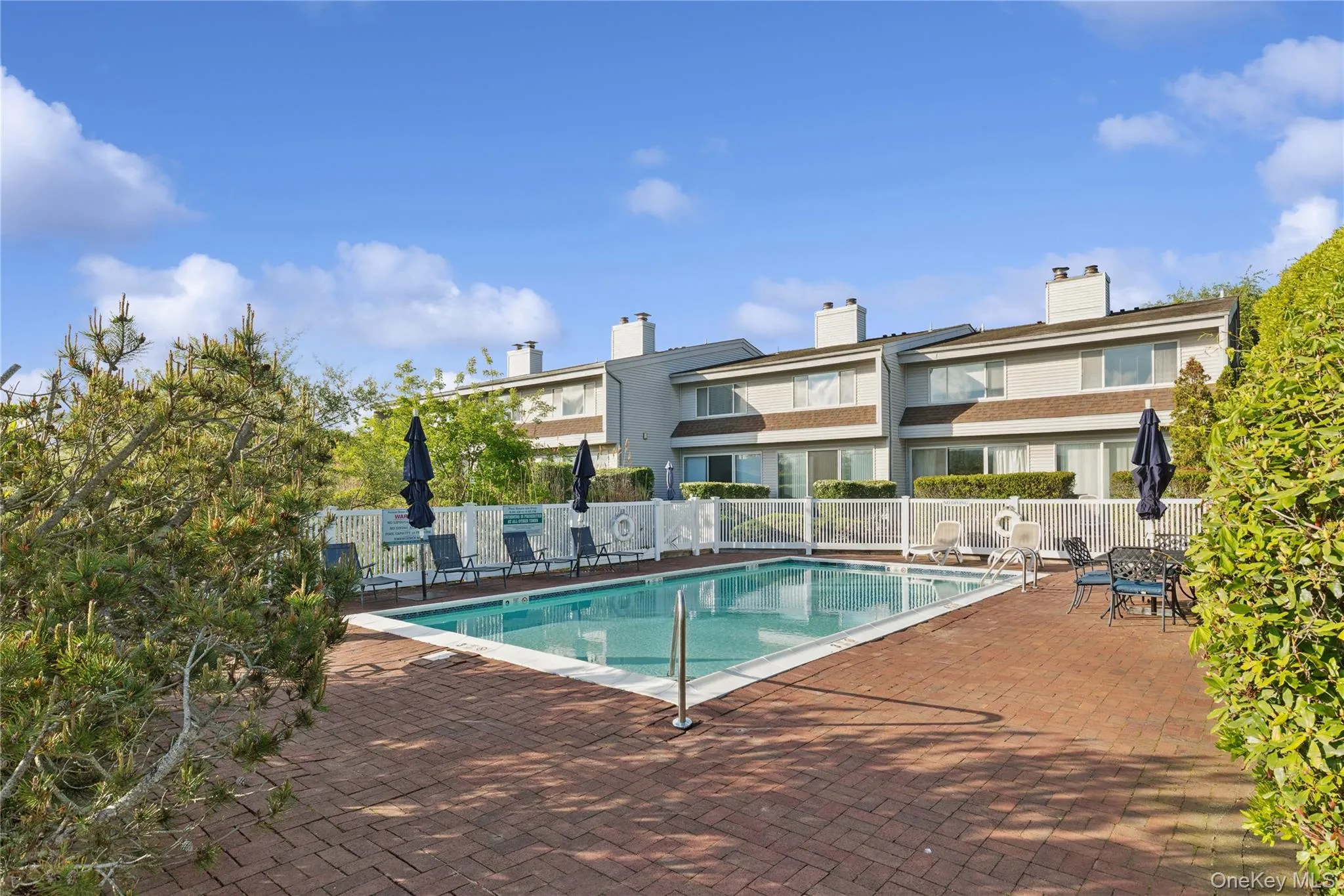 23 Library Avenue, Southampton, NY, 2 Bedrooms Bedrooms, 5 Rooms Rooms,2 BathroomsBathrooms,Residential Lease,For Rent,Library,0,1048701 23 Library Avenue, Southampton, NY, 2 Bedrooms Bedrooms, 5 Rooms Rooms,2 BathroomsBathrooms,Residential Lease,For Rent,Library,0,1048701