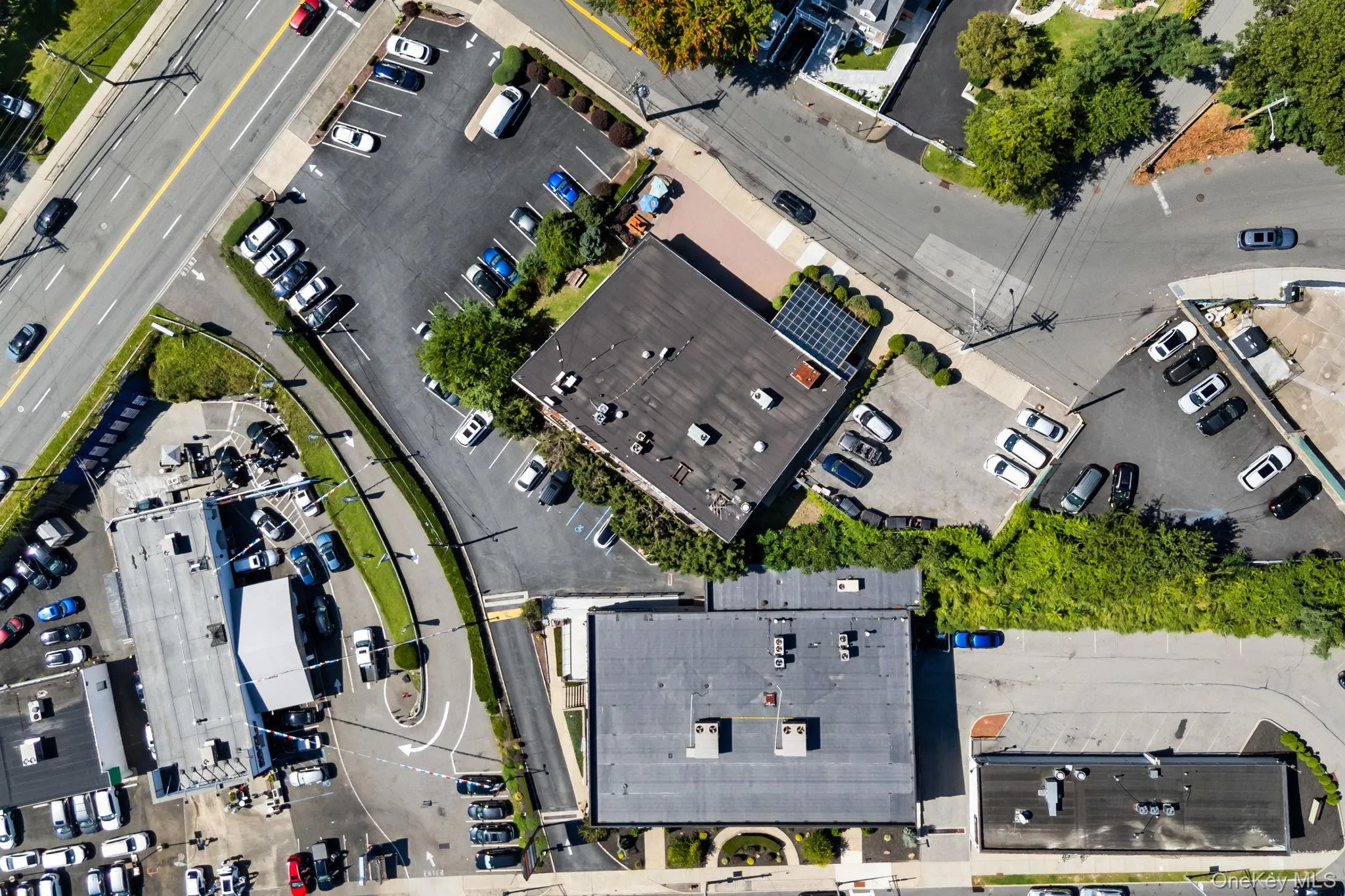 2455 Central Park Avenue, Yonkers, NY, ,Commercial Lease,For Rent,Central Park,0,1048703 2455 Central Park Avenue, Yonkers, NY, ,Commercial Lease,For Rent,Central Park,0,1048703