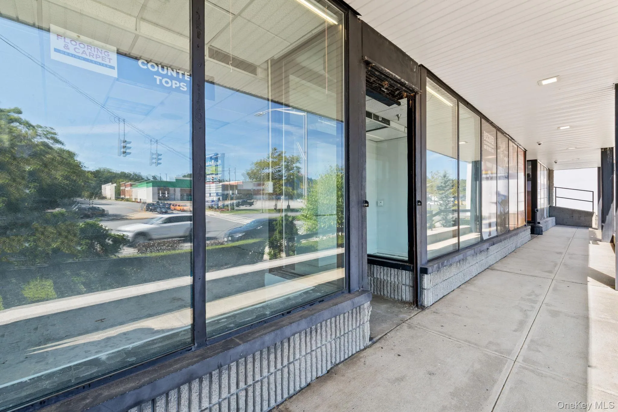 2455 Central Park Avenue, Yonkers, NY, ,Commercial Lease,For Rent,Central Park,0,1048703 2455 Central Park Avenue, Yonkers, NY, ,Commercial Lease,For Rent,Central Park,0,1048703