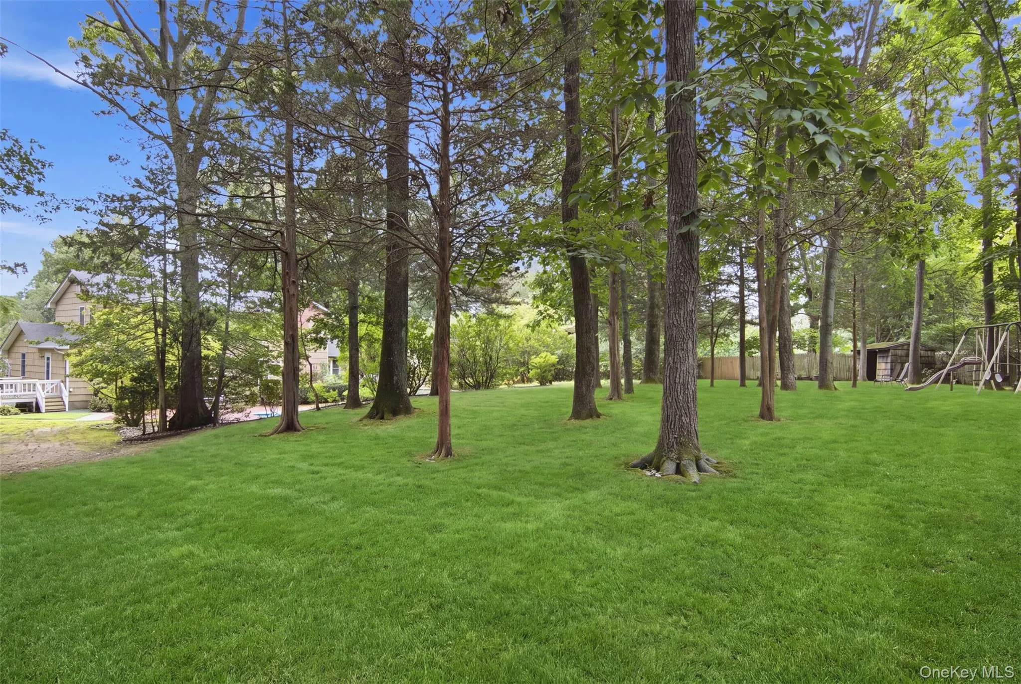 18 White Deer Court, Huntington, NY, 4 Bedrooms Bedrooms, 12 Rooms Rooms,3 BathroomsBathrooms,Residential,For Rent,White Deer,0,1048704 18 White Deer Court, Huntington, NY, 4 Bedrooms Bedrooms, 12 Rooms Rooms,3 BathroomsBathrooms,Residential,For Rent,White Deer,0,1048704