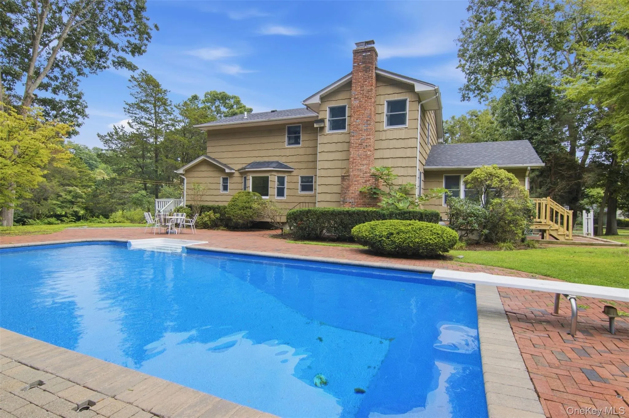 18 White Deer Court, Huntington, NY, 4 Bedrooms Bedrooms, 12 Rooms Rooms,3 BathroomsBathrooms,Residential,For Rent,White Deer,0,1048704 18 White Deer Court, Huntington, NY, 4 Bedrooms Bedrooms, 12 Rooms Rooms,3 BathroomsBathrooms,Residential,For Rent,White Deer,0,1048704