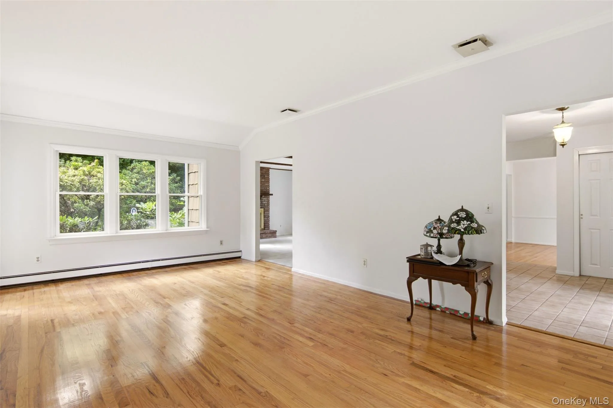 18 White Deer Court, Huntington, NY, 4 Bedrooms Bedrooms, 12 Rooms Rooms,3 BathroomsBathrooms,Residential,For Rent,White Deer,0,1048704 18 White Deer Court, Huntington, NY, 4 Bedrooms Bedrooms, 12 Rooms Rooms,3 BathroomsBathrooms,Residential,For Rent,White Deer,0,1048704