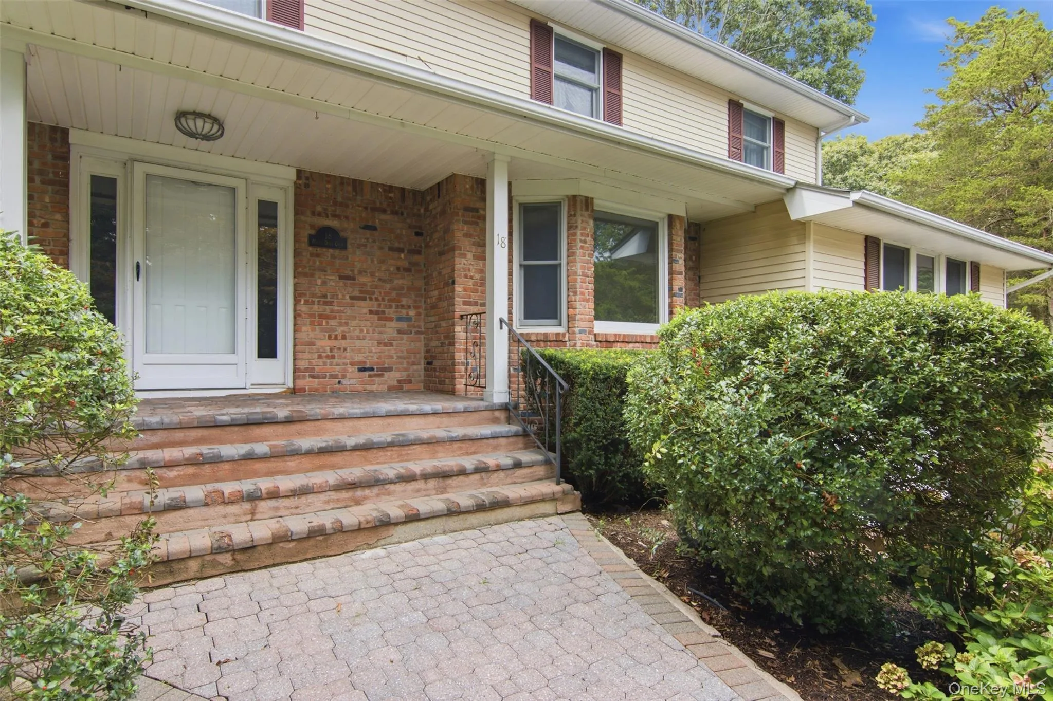 18 White Deer Court, Huntington, NY, 4 Bedrooms Bedrooms, 12 Rooms Rooms,3 BathroomsBathrooms,Residential,For Rent,White Deer,0,1048704 18 White Deer Court, Huntington, NY, 4 Bedrooms Bedrooms, 12 Rooms Rooms,3 BathroomsBathrooms,Residential,For Rent,White Deer,0,1048704