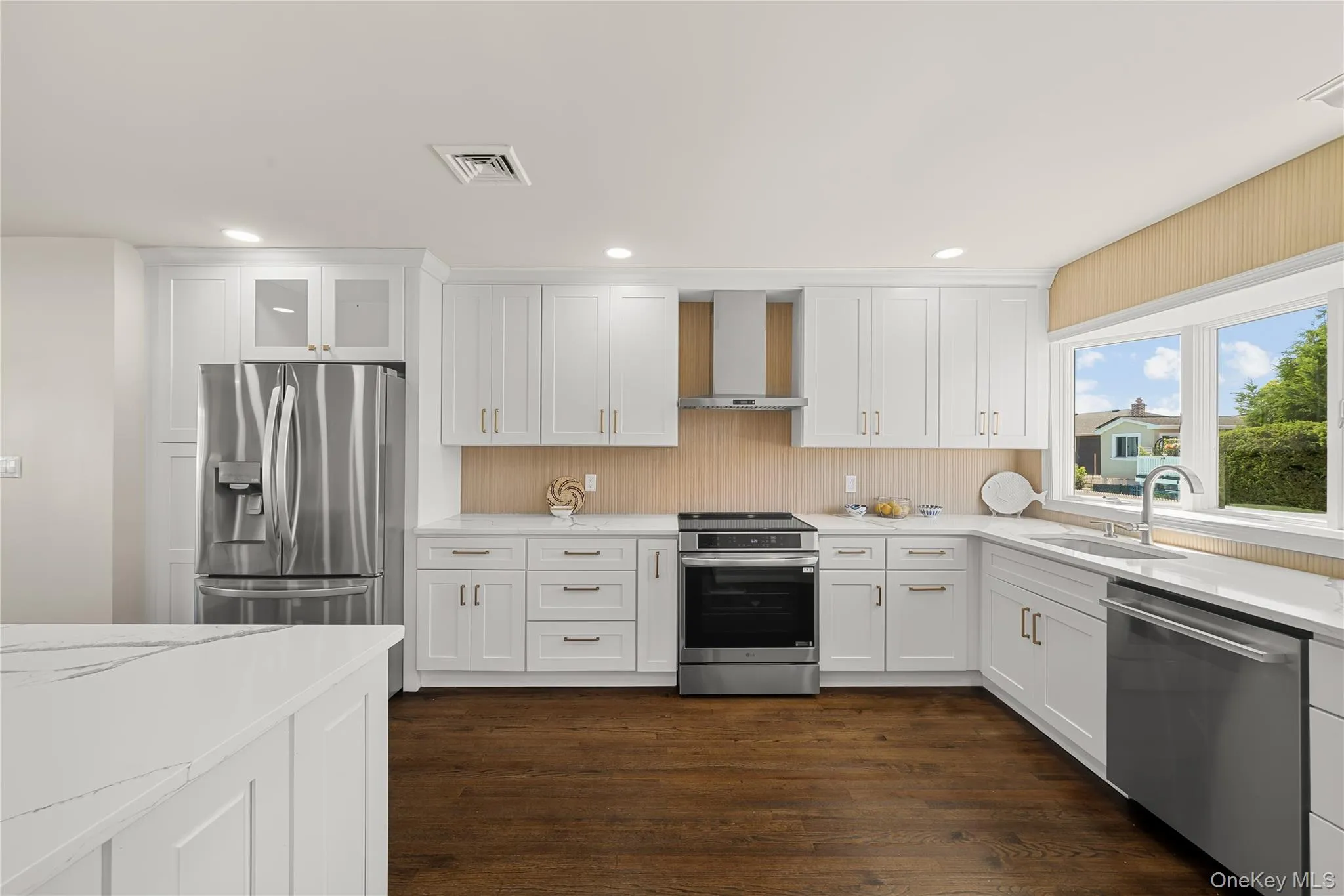 Spacious Kitchen Spacious Kitchen
