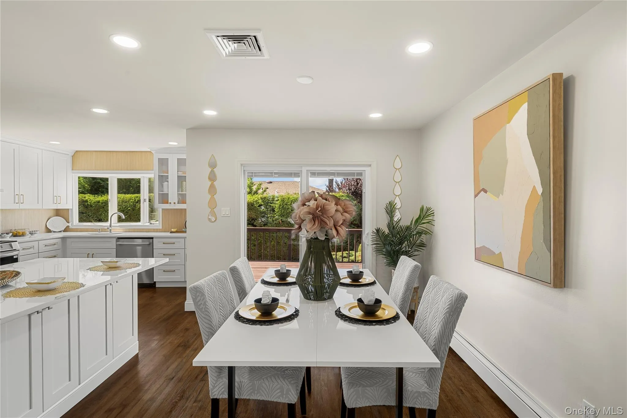3260 Shore Road, Hempstead, NY, 5 Bedrooms Bedrooms, 10 Rooms Rooms,3 BathroomsBathrooms,Residential,For Rent,Shore,0,1048707 3260 Shore Road, Hempstead, NY, 5 Bedrooms Bedrooms, 10 Rooms Rooms,3 BathroomsBathrooms,Residential,For Rent,Shore,0,1048707