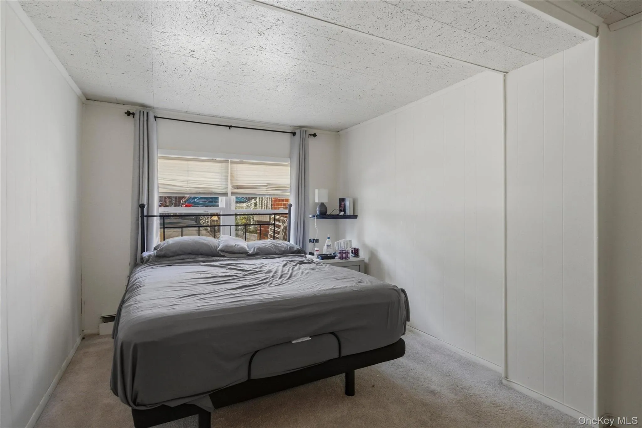 1018 Throggmorton Avenue, New York, NY, 3 Bedrooms Bedrooms, 7 Rooms Rooms,1 BathroomBathrooms,Residential,For Rent,Throggmorton,0,1048708 1018 Throggmorton Avenue, New York, NY, 3 Bedrooms Bedrooms, 7 Rooms Rooms,1 BathroomBathrooms,Residential,For Rent,Throggmorton,0,1048708