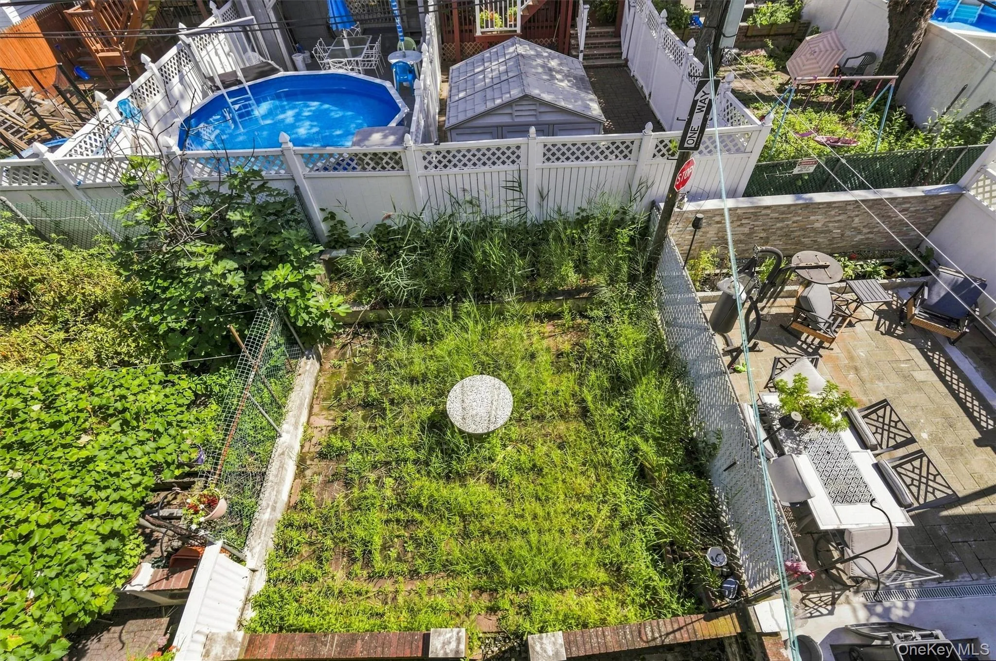 1018 Throggmorton Avenue, New York, NY, 3 Bedrooms Bedrooms, 7 Rooms Rooms,1 BathroomBathrooms,Residential,For Rent,Throggmorton,0,1048708 1018 Throggmorton Avenue, New York, NY, 3 Bedrooms Bedrooms, 7 Rooms Rooms,1 BathroomBathrooms,Residential,For Rent,Throggmorton,0,1048708
