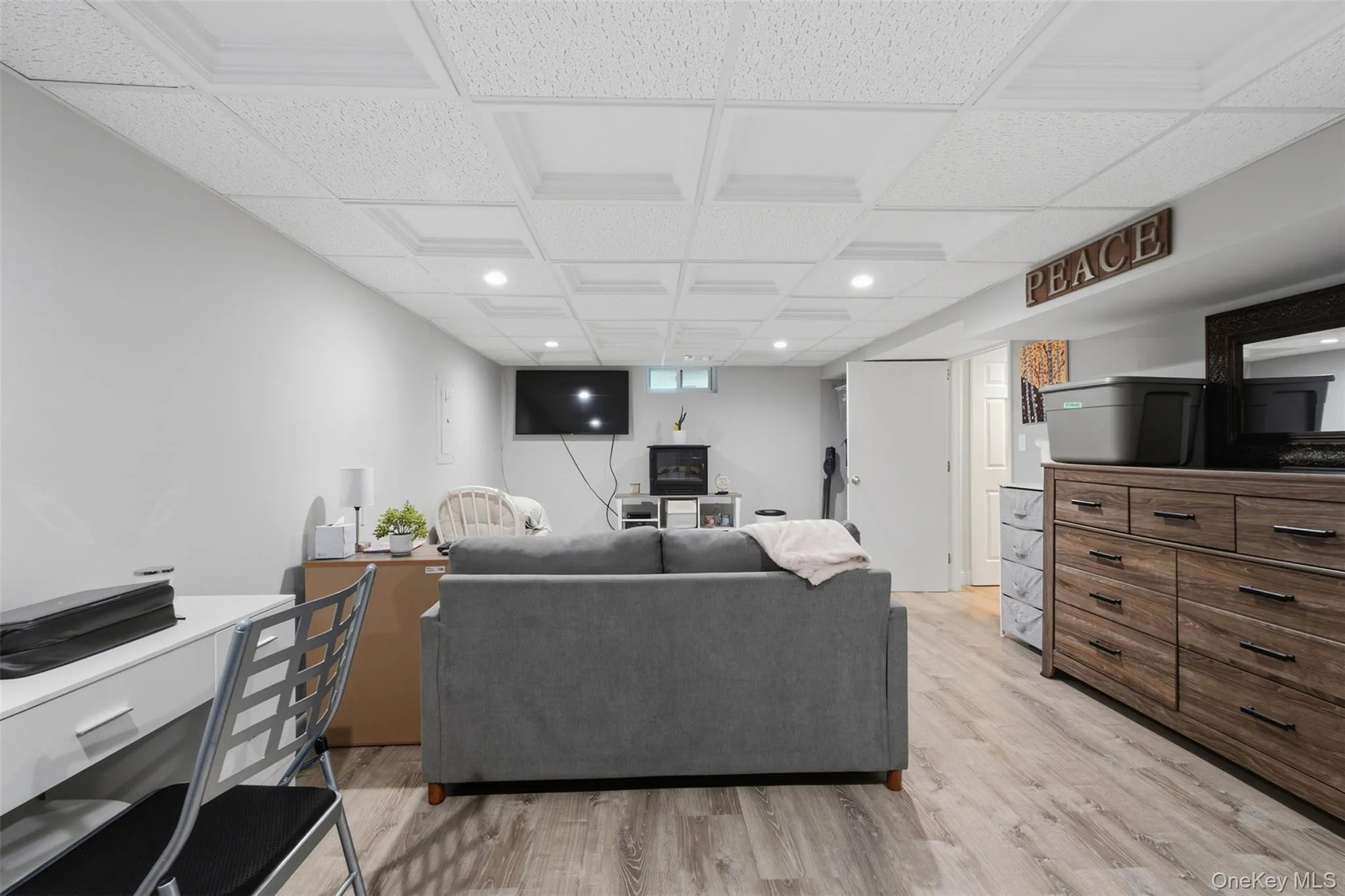 35 Village Green, Clarkstown, NY, 2 Bedrooms Bedrooms, 8 Rooms Rooms,2 BathroomsBathrooms,Residential,For Rent,Village,0,1048711 35 Village Green, Clarkstown, NY, 2 Bedrooms Bedrooms, 8 Rooms Rooms,2 BathroomsBathrooms,Residential,For Rent,Village,0,1048711