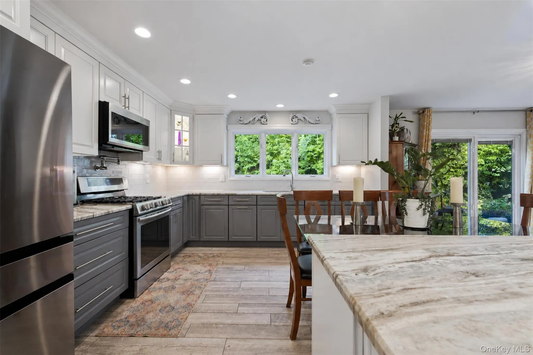 35 Village Green, Clarkstown, NY, 2 Bedrooms Bedrooms, 8 Rooms Rooms,2 BathroomsBathrooms,Residential,For Rent,Village,0,1048711 35 Village Green, Clarkstown, NY, 2 Bedrooms Bedrooms, 8 Rooms Rooms,2 BathroomsBathrooms,Residential,For Rent,Village,0,1048711