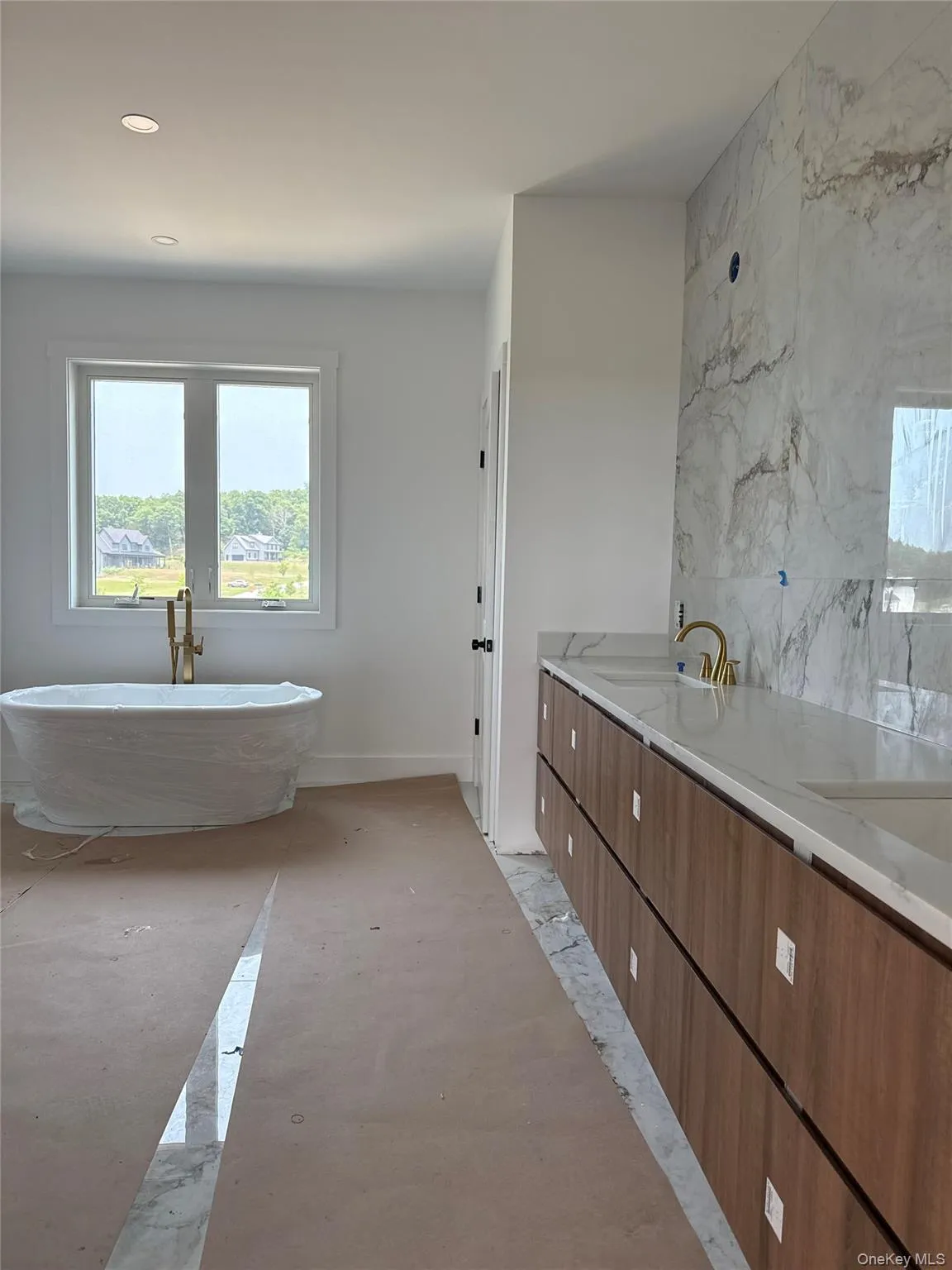 20 Nesheiwat Drive, La Grange, NY, 4 Bedrooms Bedrooms, 13 Rooms Rooms,3 BathroomsBathrooms,Residential,For Rent,Nesheiwat,0,1048716 20 Nesheiwat Drive, La Grange, NY, 4 Bedrooms Bedrooms, 13 Rooms Rooms,3 BathroomsBathrooms,Residential,For Rent,Nesheiwat,0,1048716