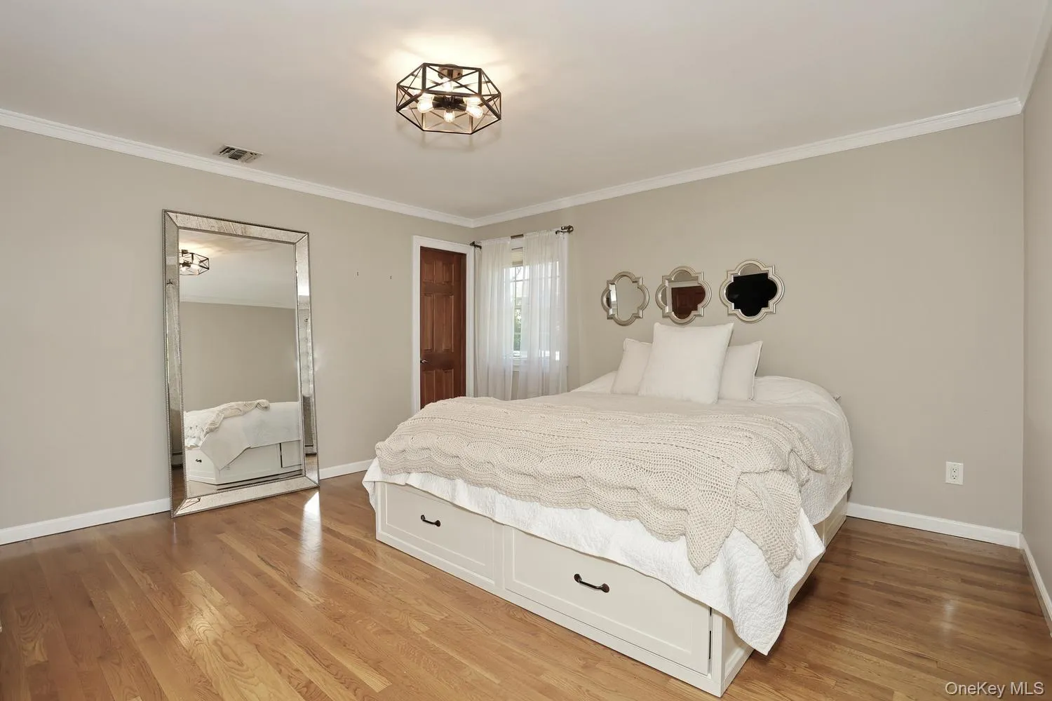 263 Old Haverstraw Road, Clarkstown, NY, 4 Bedrooms Bedrooms, 10 Rooms Rooms,3 BathroomsBathrooms,Residential,For Rent,Old Haverstraw,0,1048717 263 Old Haverstraw Road, Clarkstown, NY, 4 Bedrooms Bedrooms, 10 Rooms Rooms,3 BathroomsBathrooms,Residential,For Rent,Old Haverstraw,0,1048717