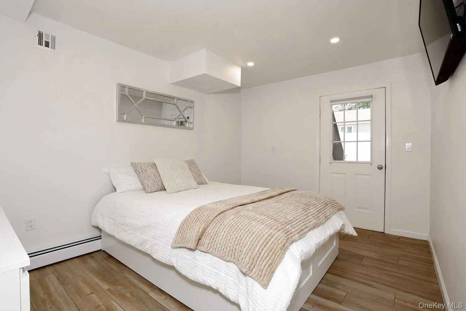 263 Old Haverstraw Road, Clarkstown, NY, 4 Bedrooms Bedrooms, 10 Rooms Rooms,3 BathroomsBathrooms,Residential,For Rent,Old Haverstraw,0,1048717 263 Old Haverstraw Road, Clarkstown, NY, 4 Bedrooms Bedrooms, 10 Rooms Rooms,3 BathroomsBathrooms,Residential,For Rent,Old Haverstraw,0,1048717