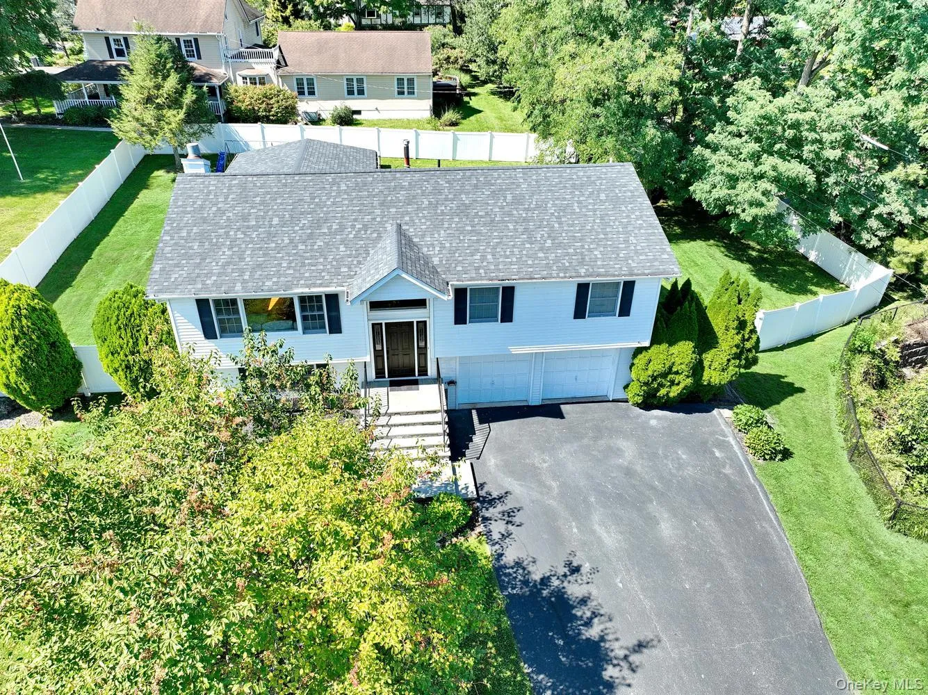 263 Old Haverstraw Road, Clarkstown, NY, 4 Bedrooms Bedrooms, 10 Rooms Rooms,3 BathroomsBathrooms,Residential,For Rent,Old Haverstraw,0,1048717 263 Old Haverstraw Road, Clarkstown, NY, 4 Bedrooms Bedrooms, 10 Rooms Rooms,3 BathroomsBathrooms,Residential,For Rent,Old Haverstraw,0,1048717