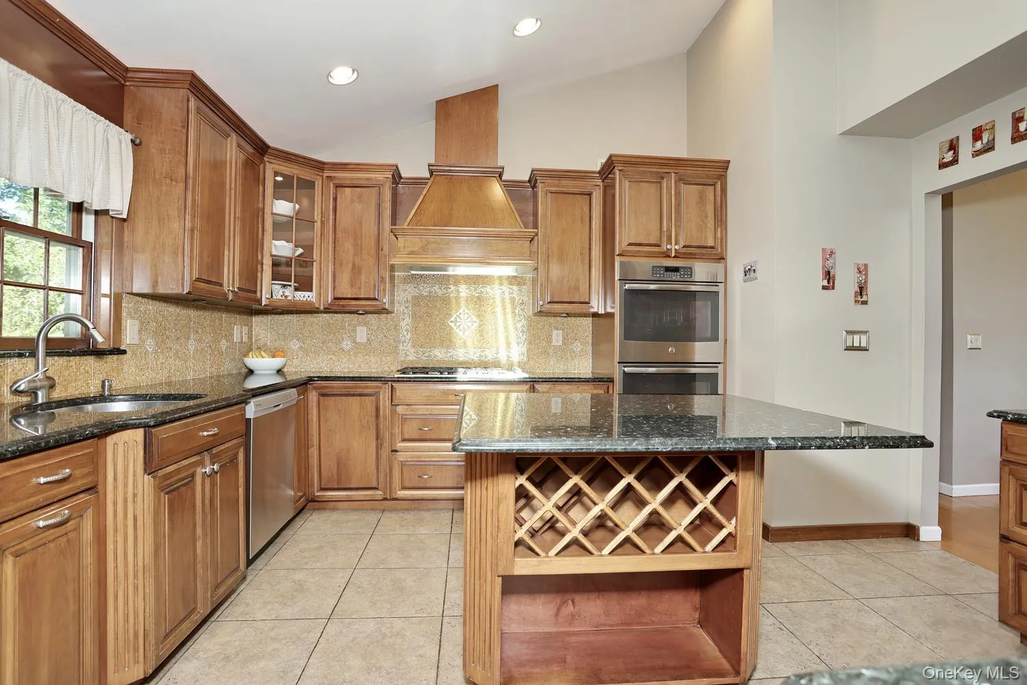 263 Old Haverstraw Road, Clarkstown, NY, 4 Bedrooms Bedrooms, 10 Rooms Rooms,3 BathroomsBathrooms,Residential,For Rent,Old Haverstraw,0,1048717 263 Old Haverstraw Road, Clarkstown, NY, 4 Bedrooms Bedrooms, 10 Rooms Rooms,3 BathroomsBathrooms,Residential,For Rent,Old Haverstraw,0,1048717