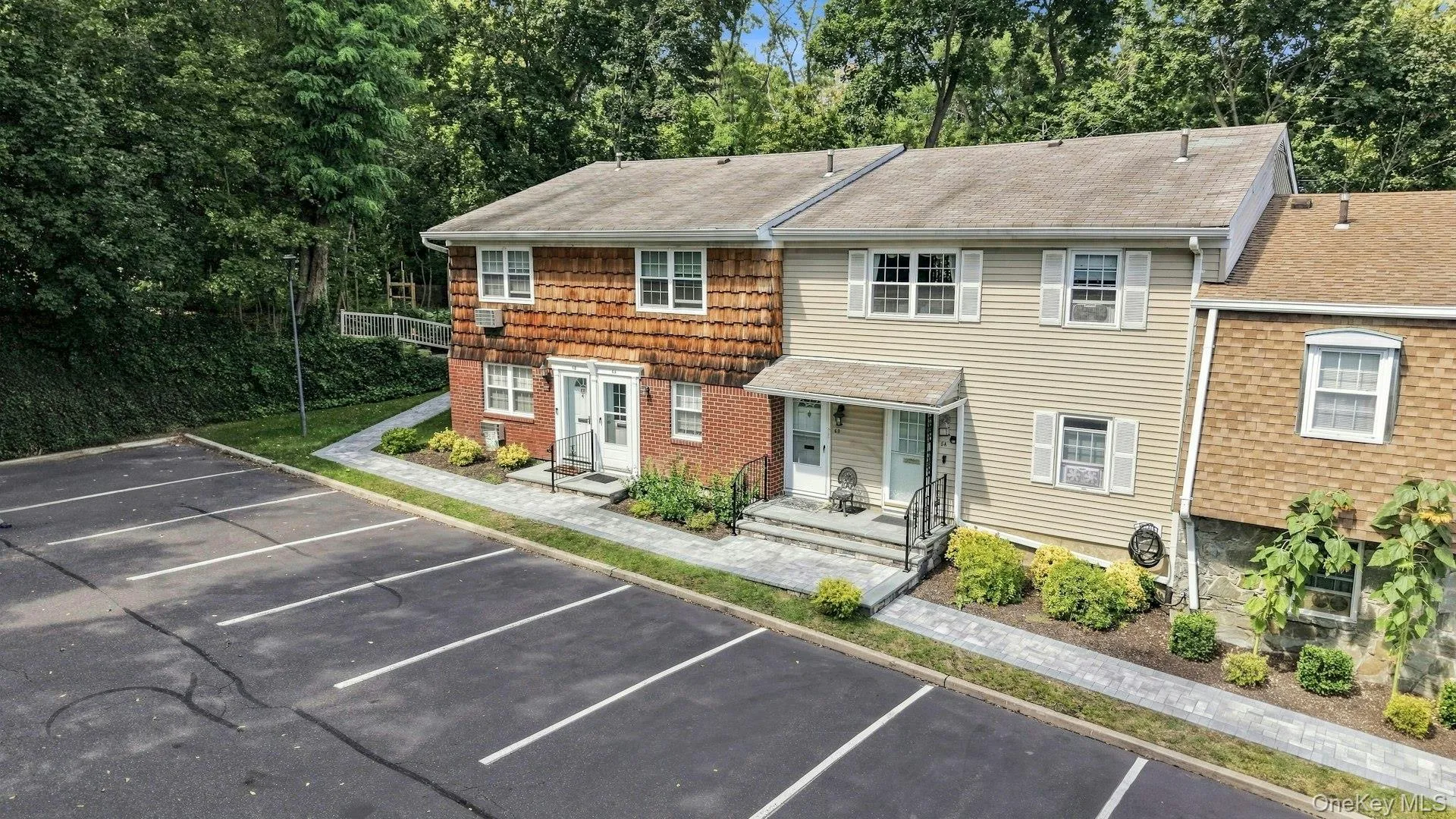 4 Anchorage Lane, Oyster Bay, NY, 1 Bedroom Bedrooms, 4 Rooms Rooms,1 BathroomBathrooms,Residential,For Rent,Anchorage,0,1048718 4 Anchorage Lane, Oyster Bay, NY, 1 Bedroom Bedrooms, 4 Rooms Rooms,1 BathroomBathrooms,Residential,For Rent,Anchorage,0,1048718