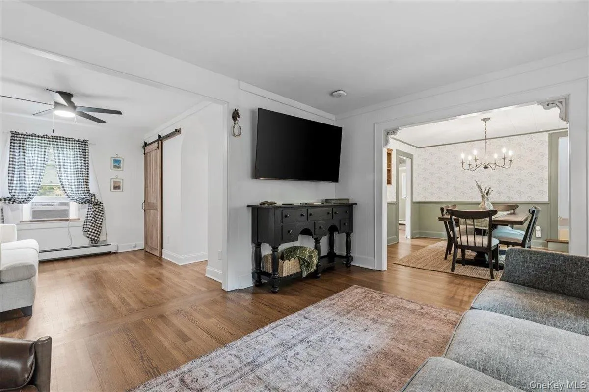 309 Church Lane, Riverhead, NY, 3 Bedrooms Bedrooms, 8 Rooms Rooms,2 BathroomsBathrooms,Residential,For Rent,Church,0,1048719 309 Church Lane, Riverhead, NY, 3 Bedrooms Bedrooms, 8 Rooms Rooms,2 BathroomsBathrooms,Residential,For Rent,Church,0,1048719