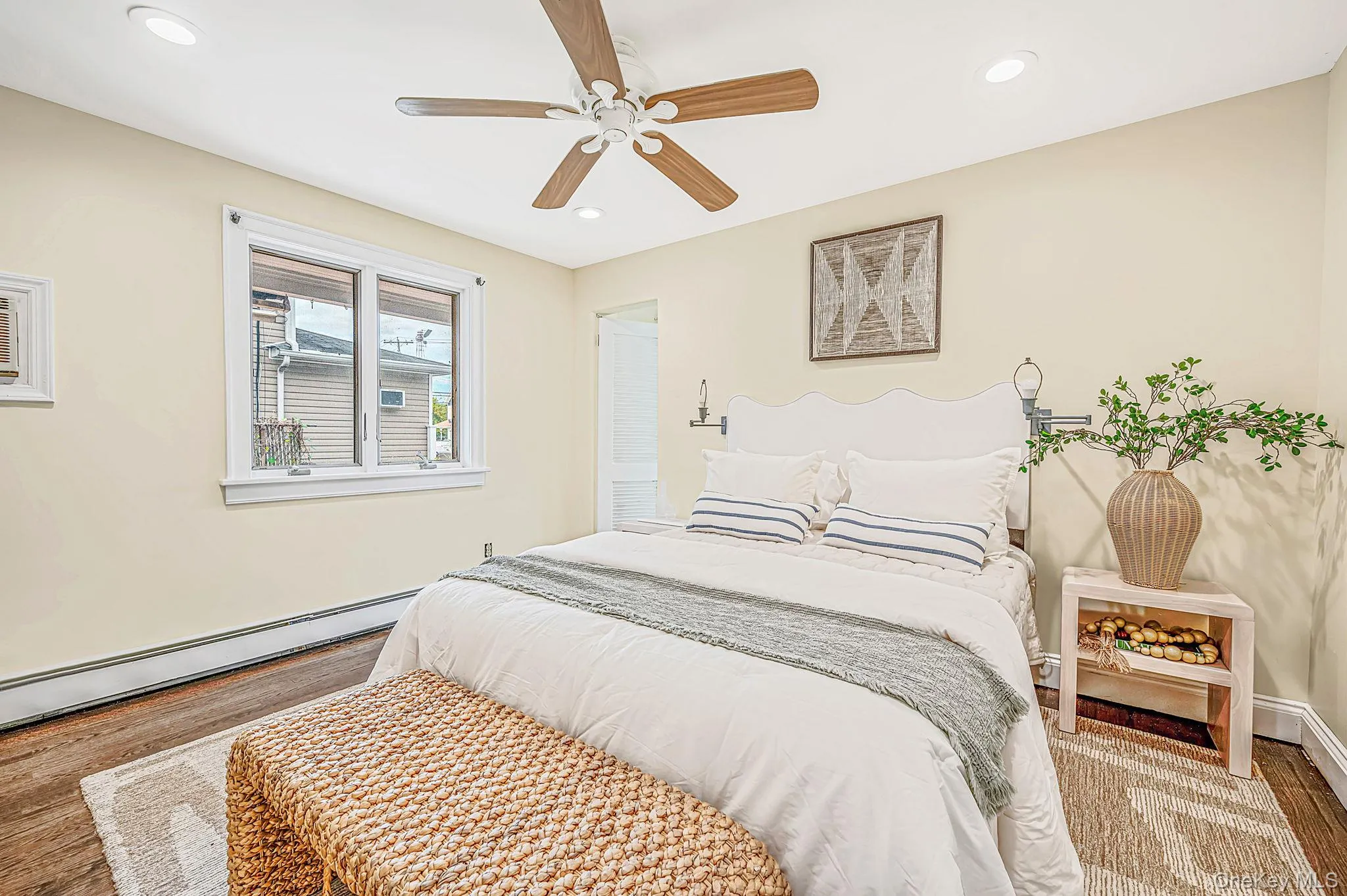 66 Norton Street, Brookhaven, NY, 6 Bedrooms Bedrooms, 8 Rooms Rooms,3 BathroomsBathrooms,Residential,For Rent,Norton,0,1048725 66 Norton Street, Brookhaven, NY, 6 Bedrooms Bedrooms, 8 Rooms Rooms,3 BathroomsBathrooms,Residential,For Rent,Norton,0,1048725
