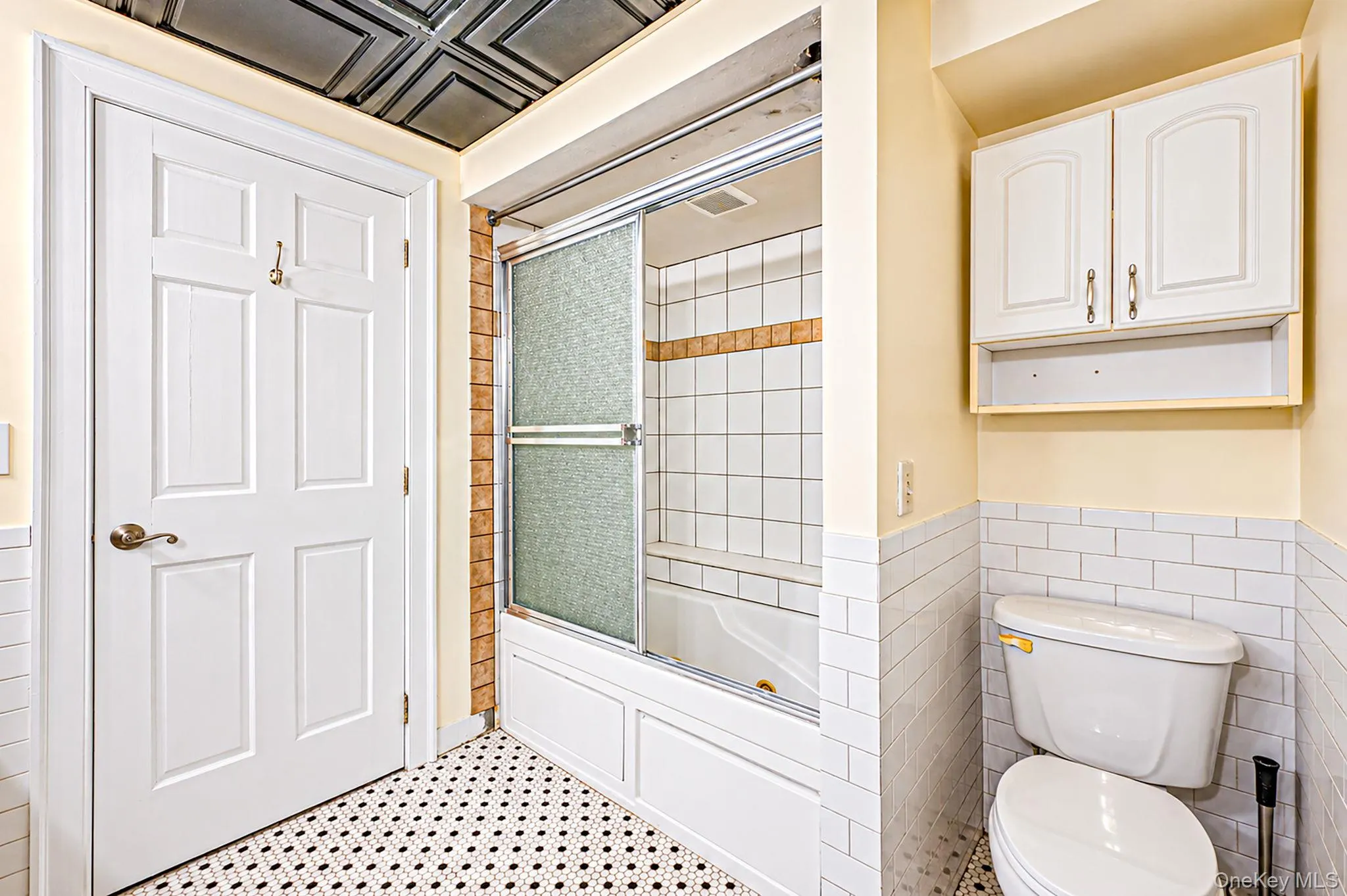 66 Norton Street, Brookhaven, NY, 6 Bedrooms Bedrooms, 8 Rooms Rooms,3 BathroomsBathrooms,Residential,For Rent,Norton,0,1048725 66 Norton Street, Brookhaven, NY, 6 Bedrooms Bedrooms, 8 Rooms Rooms,3 BathroomsBathrooms,Residential,For Rent,Norton,0,1048725