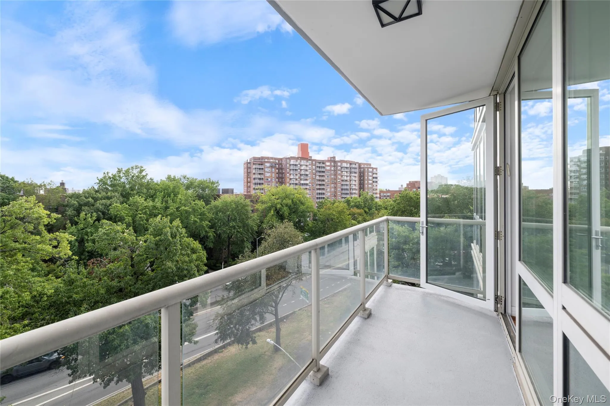 640 237th Street, New York, NY, 2 Bedrooms Bedrooms, 5 Rooms Rooms,2 BathroomsBathrooms,Residential,For Rent,237th,0,1048728 640 237th Street, New York, NY, 2 Bedrooms Bedrooms, 5 Rooms Rooms,2 BathroomsBathrooms,Residential,For Rent,237th,0,1048728