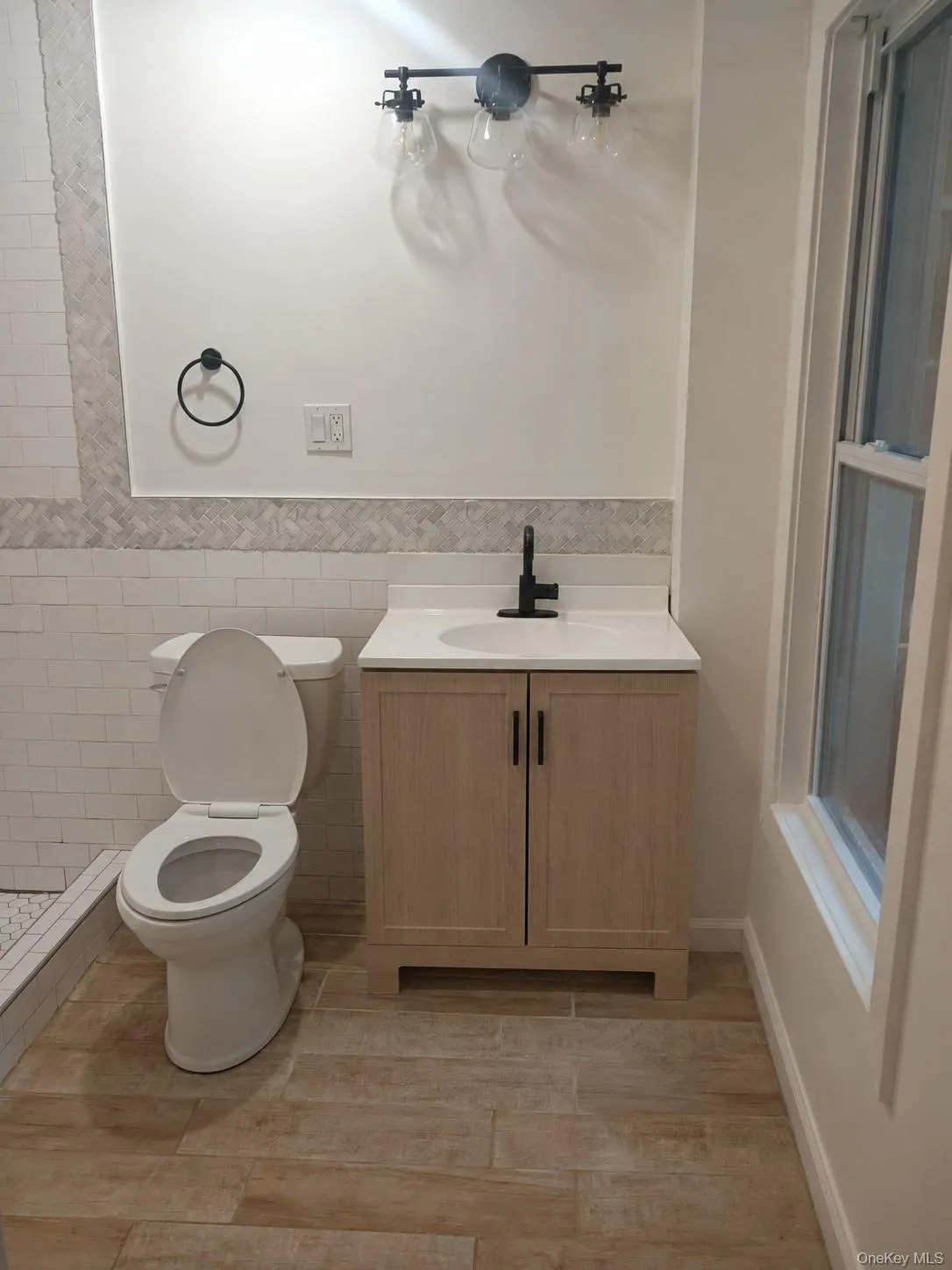 59 Carson Avenue, Newburgh (city), NY, 1 Bedroom Bedrooms, 3 Rooms Rooms,1 BathroomBathrooms,Residential Lease,For Rent,Carson,0,1048729 59 Carson Avenue, Newburgh (city), NY, 1 Bedroom Bedrooms, 3 Rooms Rooms,1 BathroomBathrooms,Residential Lease,For Rent,Carson,0,1048729