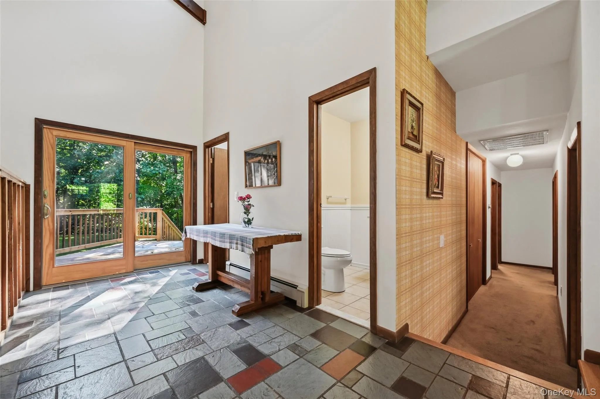 90 Highland Avenue, Marlboro, NY, 3 Bedrooms Bedrooms, 7 Rooms Rooms,2 BathroomsBathrooms,Residential,For Rent,Highland,0,1048731 90 Highland Avenue, Marlboro, NY, 3 Bedrooms Bedrooms, 7 Rooms Rooms,2 BathroomsBathrooms,Residential,For Rent,Highland,0,1048731