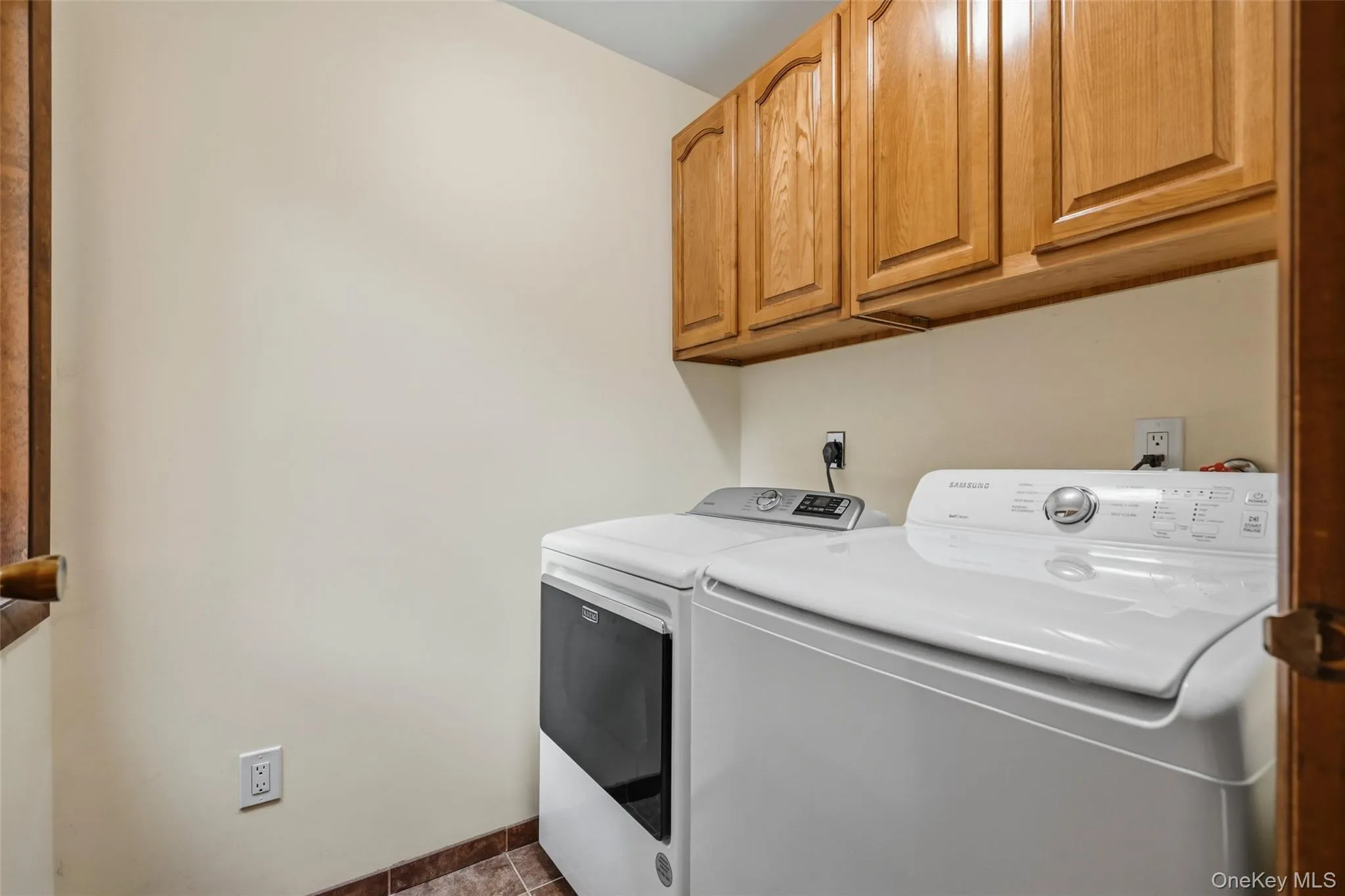 90 Highland Avenue, Marlboro, NY, 3 Bedrooms Bedrooms, 7 Rooms Rooms,2 BathroomsBathrooms,Residential,For Rent,Highland,0,1048731 90 Highland Avenue, Marlboro, NY, 3 Bedrooms Bedrooms, 7 Rooms Rooms,2 BathroomsBathrooms,Residential,For Rent,Highland,0,1048731