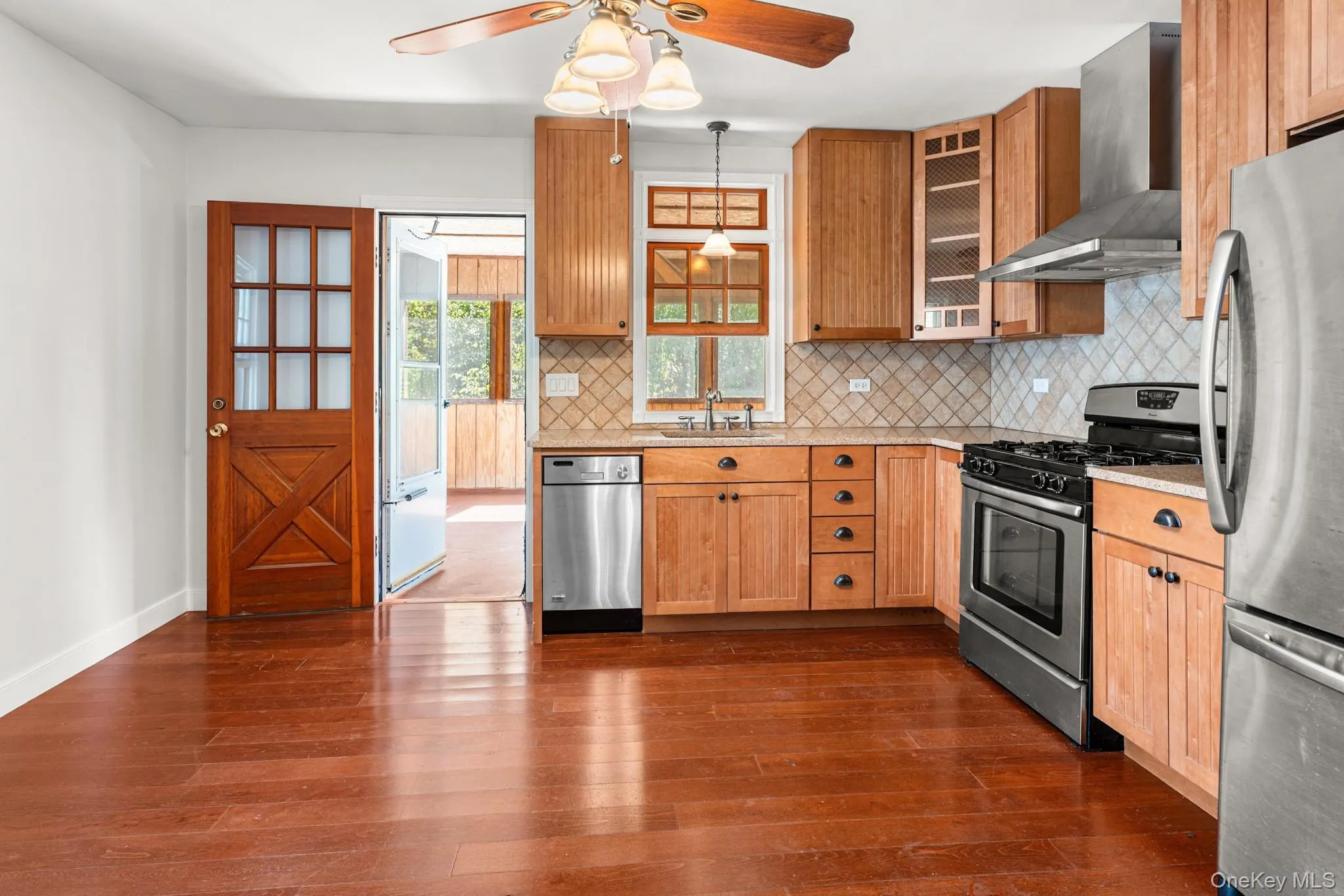 141 Homewood Avenue, Yonkers, NY, 4 Bedrooms Bedrooms, 6 Rooms Rooms,2 BathroomsBathrooms,Residential,For Rent,Homewood,0,1048735 141 Homewood Avenue, Yonkers, NY, 4 Bedrooms Bedrooms, 6 Rooms Rooms,2 BathroomsBathrooms,Residential,For Rent,Homewood,0,1048735