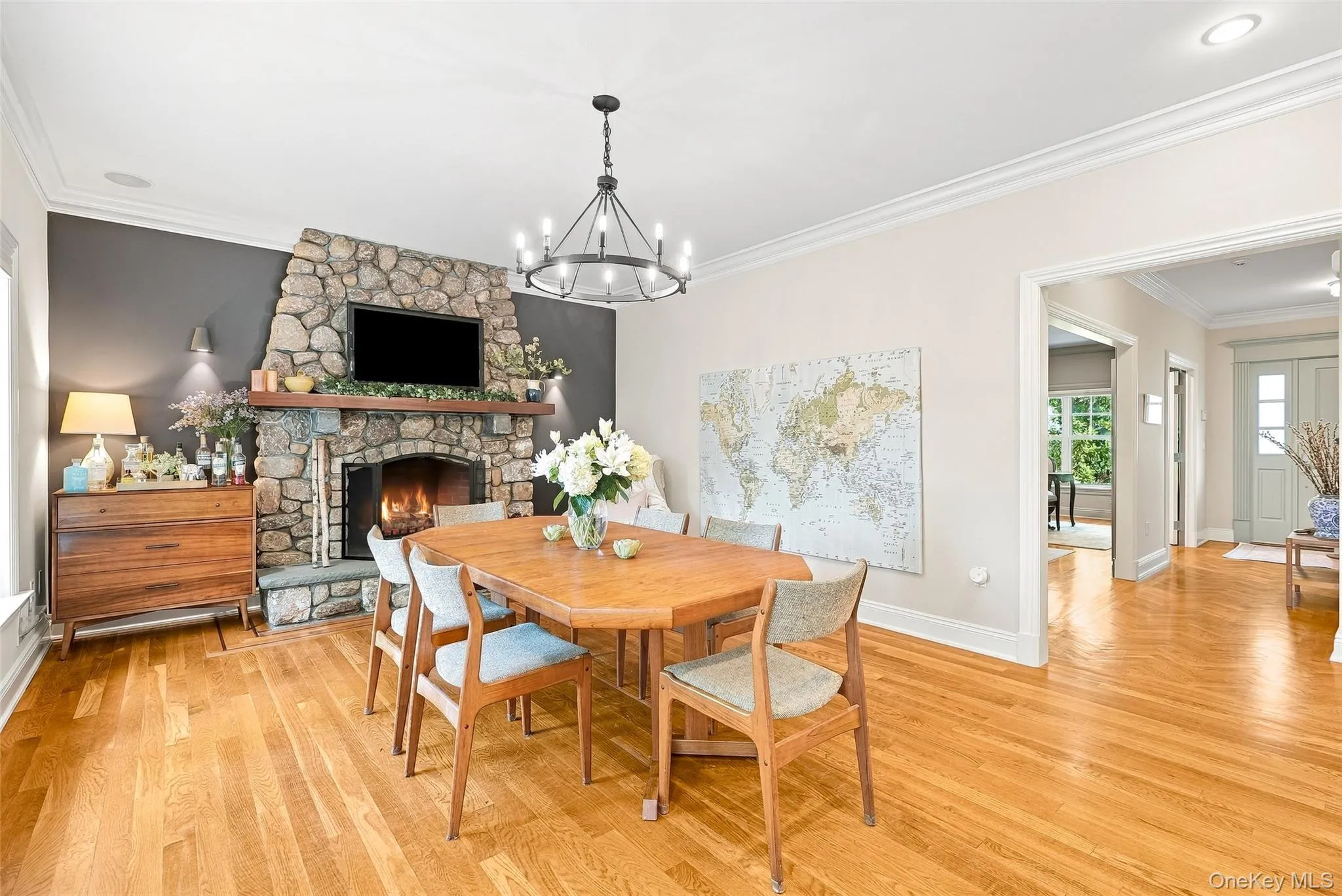 Large EIKitchen / Dining Area/ Family Room with wood-burning fireplace Large EIKitchen / Dining Area/ Family Room with wood-burning fireplace